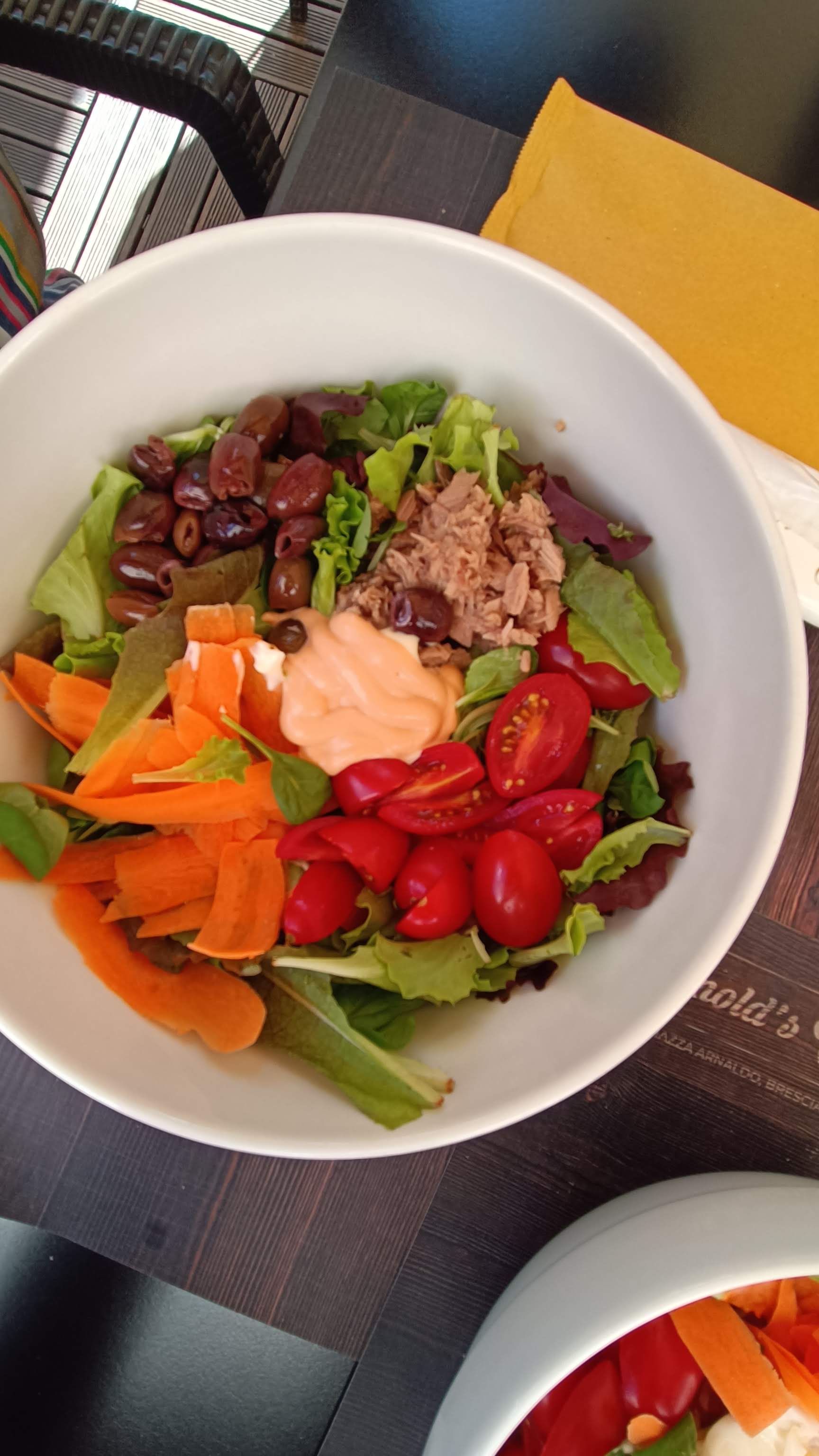 Arnold's cafè - © Photo by elio leo