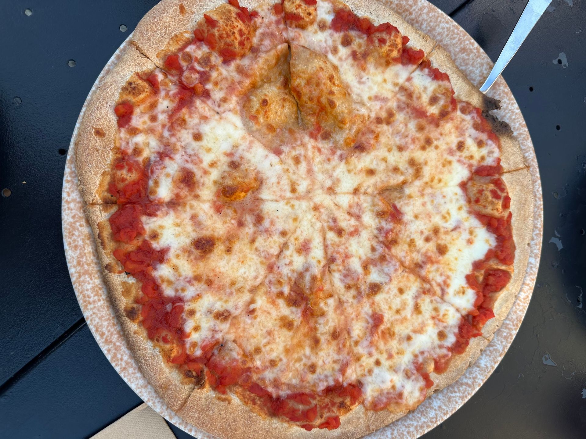 Arnold's pizzeria - © Photo by Elenia Gourmetaspasso