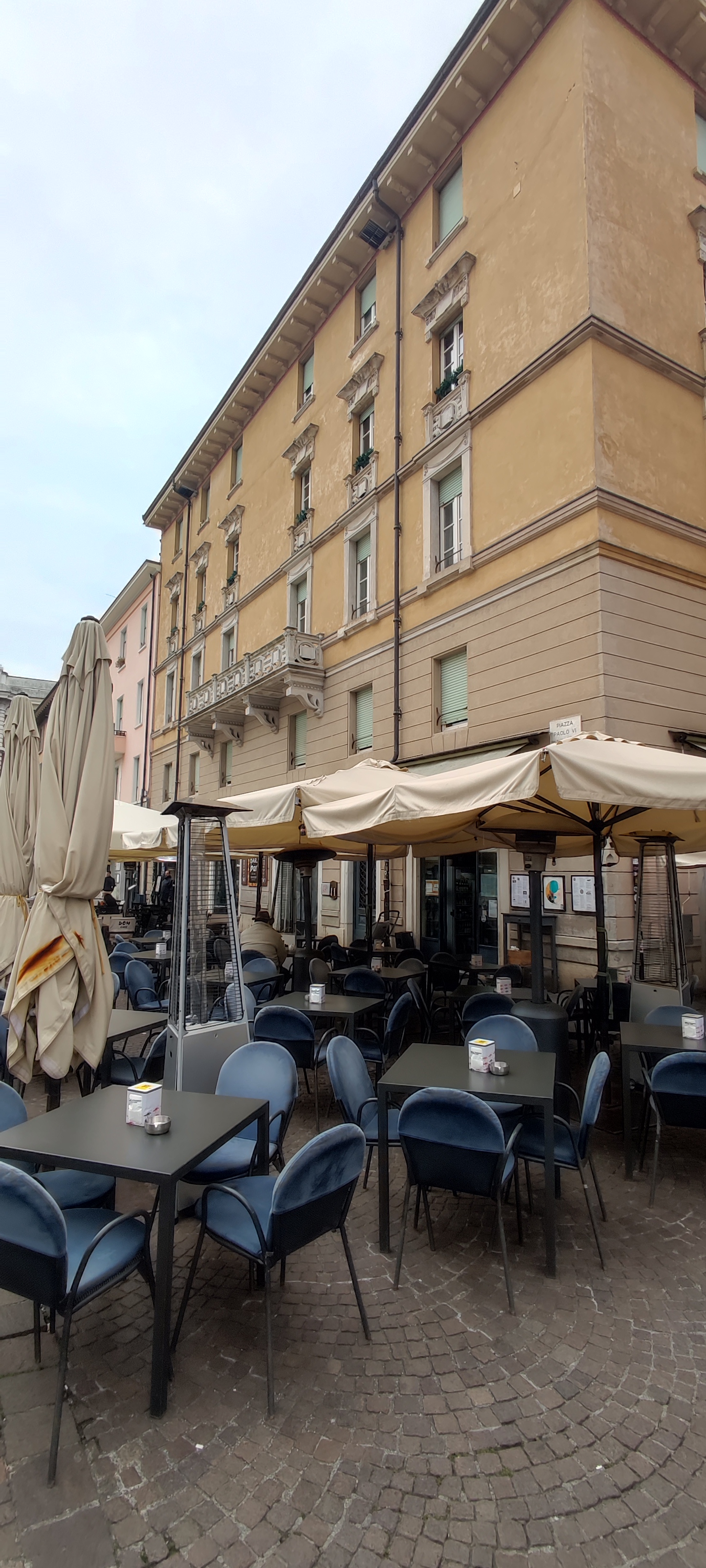 Bar bar - © Photo by Γιώργος Τσιριμώκος