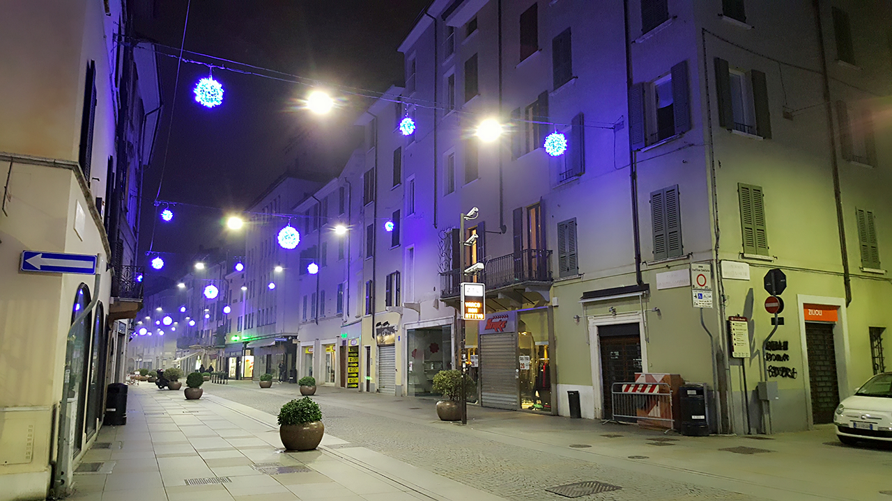 Bar Garibaldi - © Photo by Wang Elisa