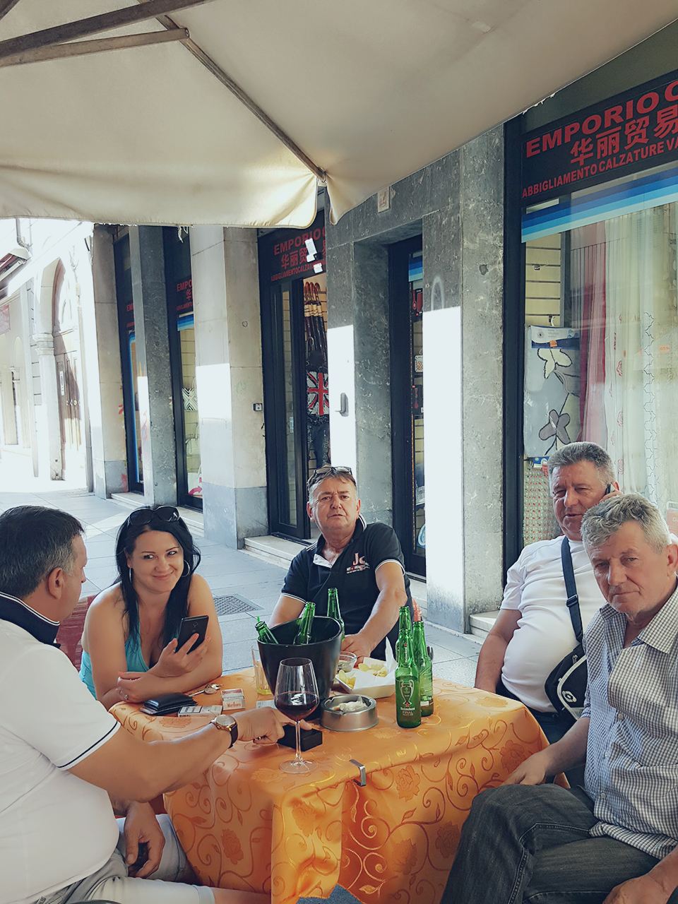 Bar Garibaldi - © Photo by Wang Elisa