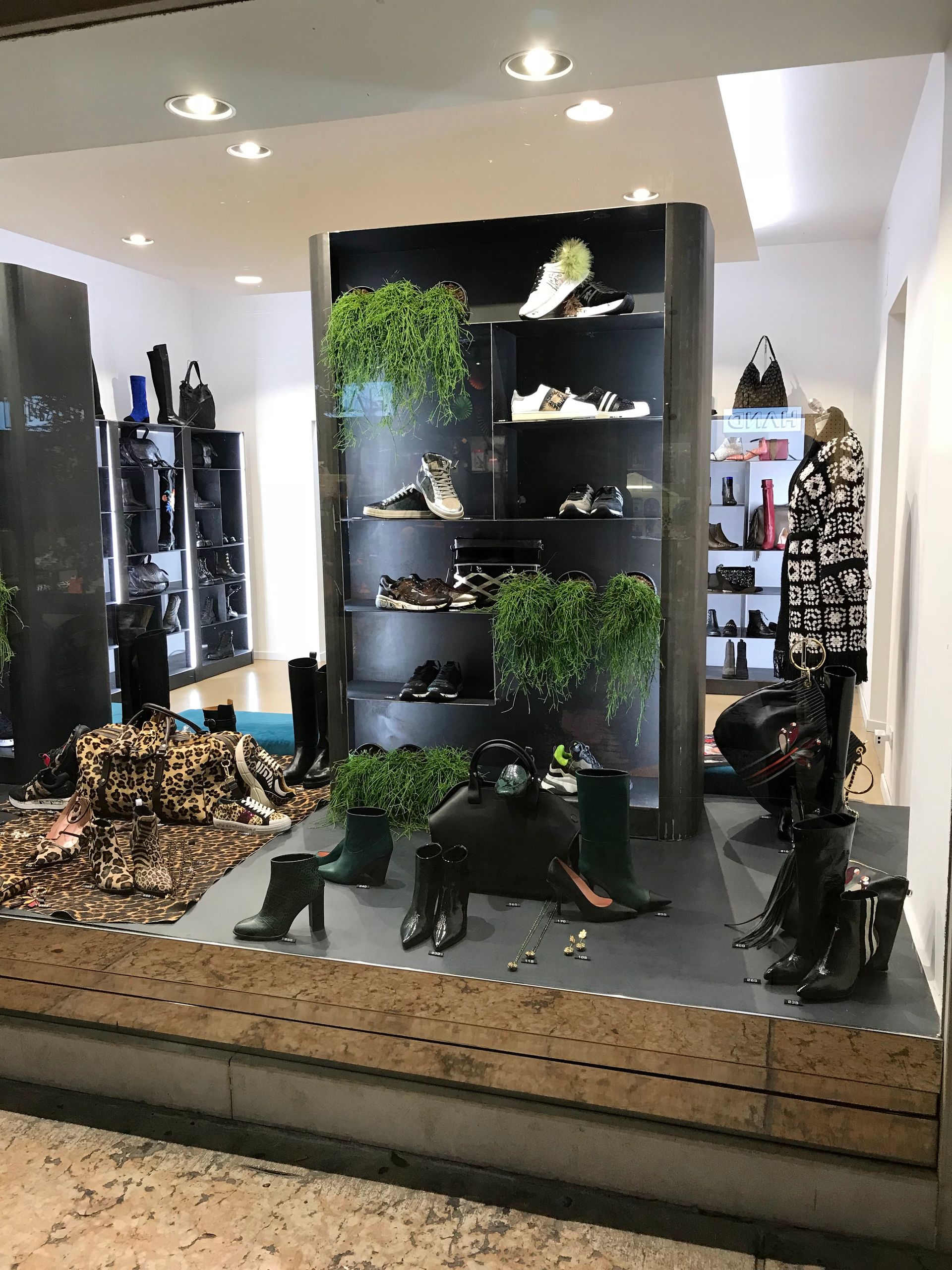 Bettina - © Photo by Bettina Calzature