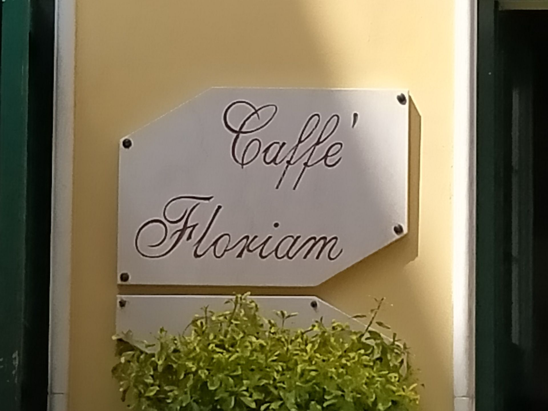 Caffè Floriam - © Photo by Lorena Marenzi