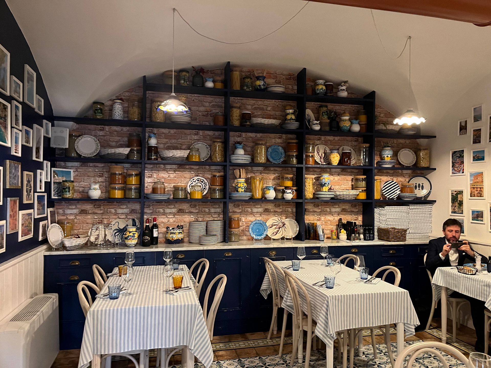 Carmelina - © Photo by Jo burg