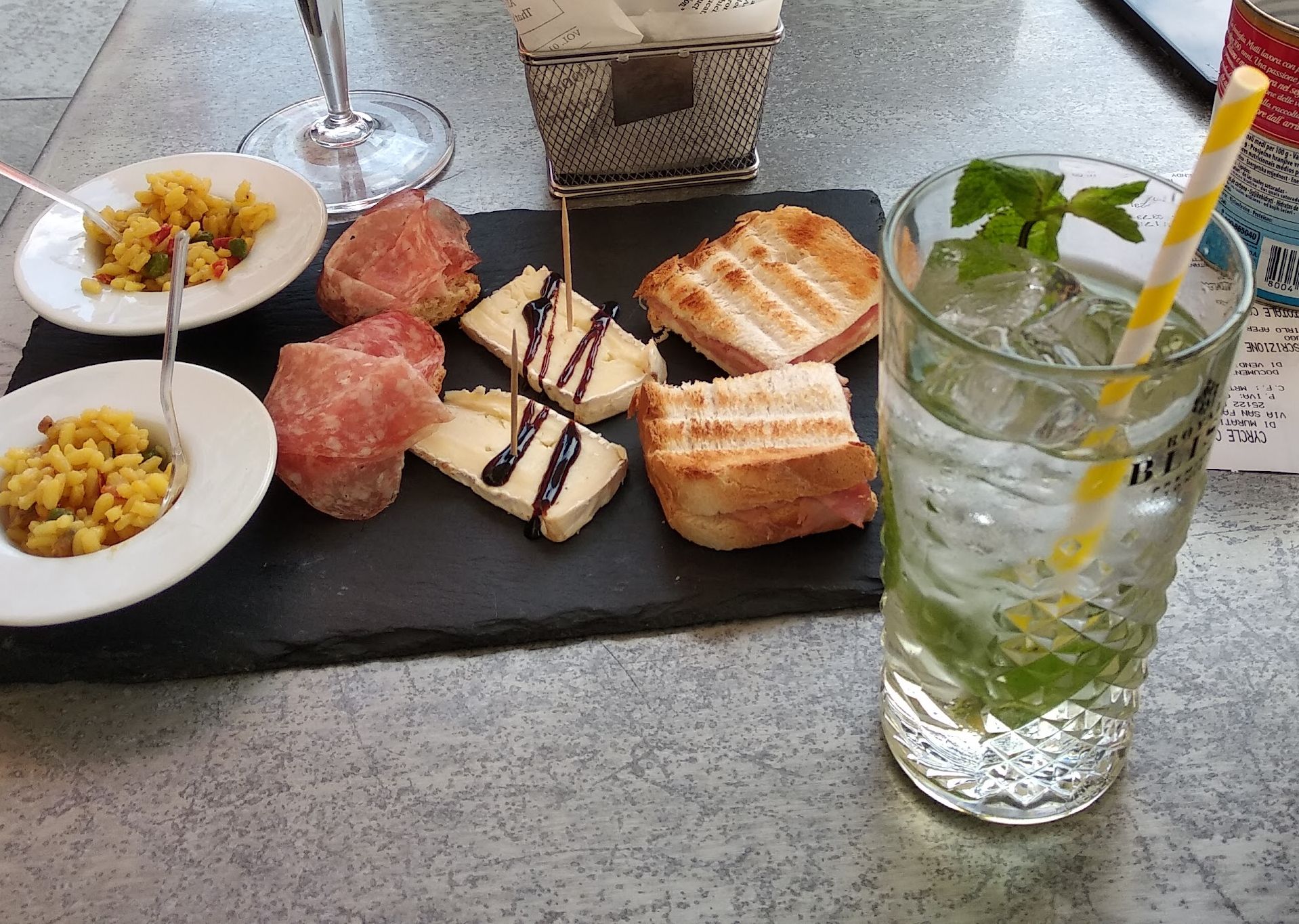 Circle cafè - © Photo by KYX1994