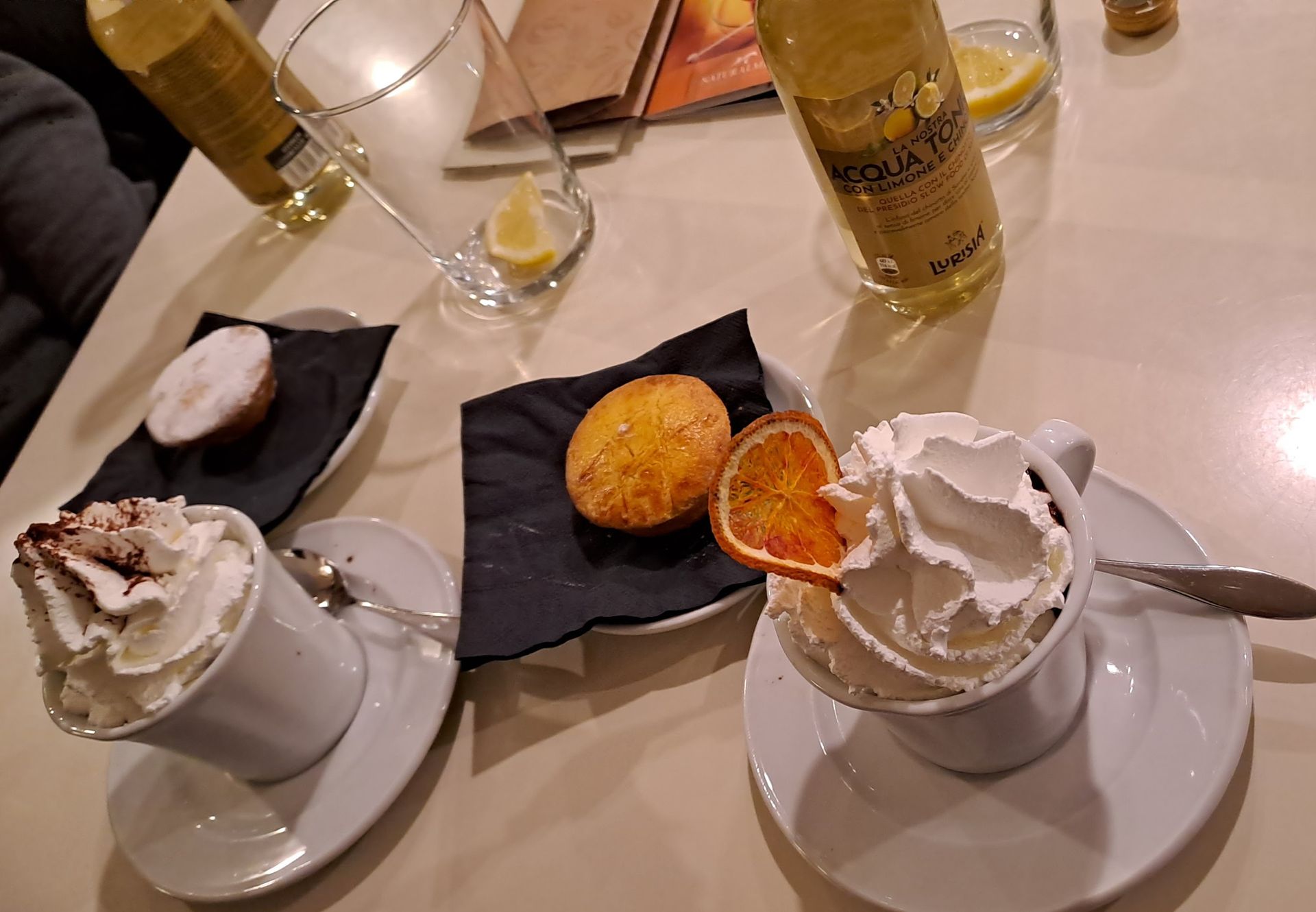 Coffea corso Palestro - © Photo by Simonetta Ronchi