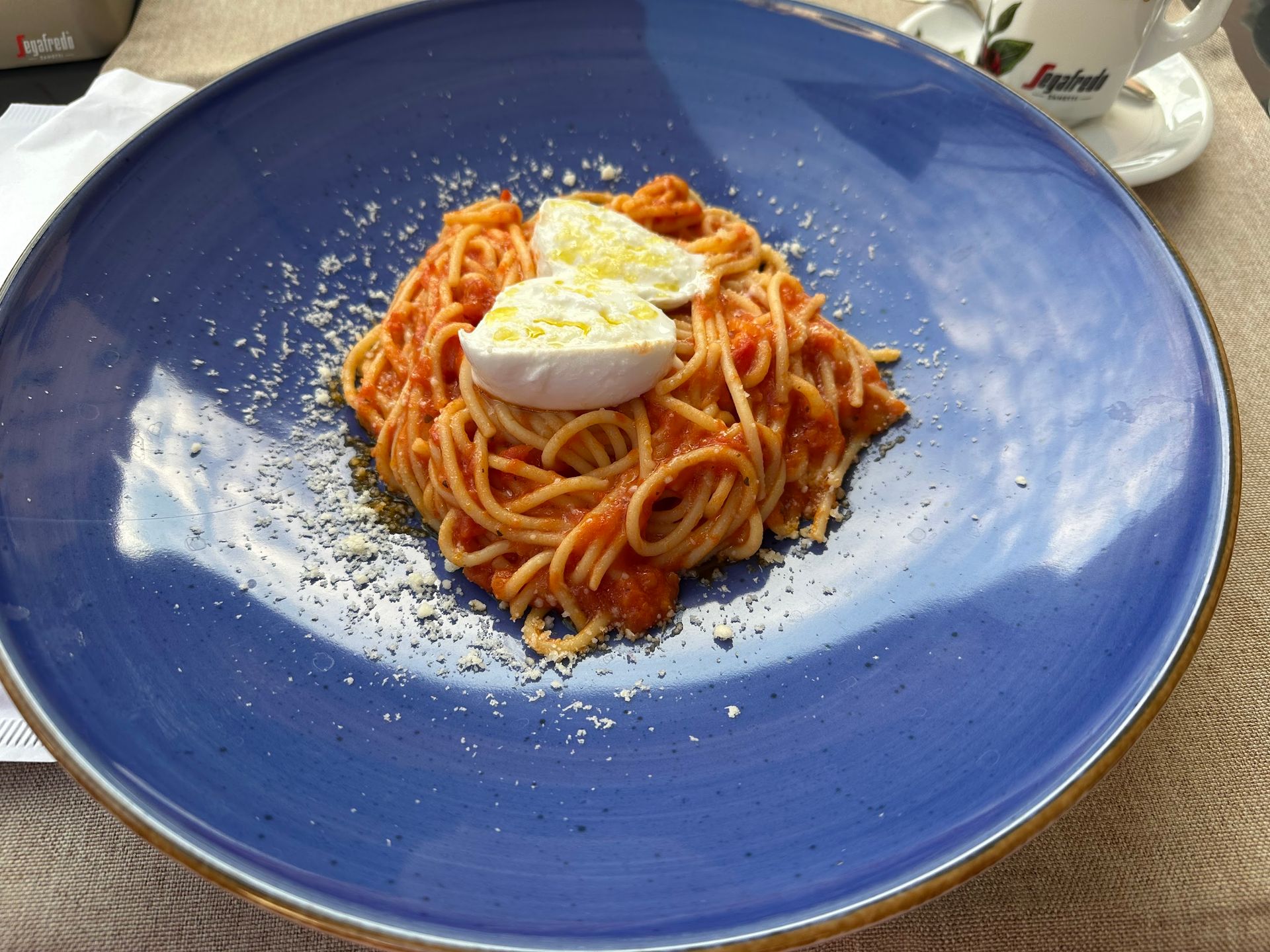 Dòm bar - © Photo by Aygul Azis