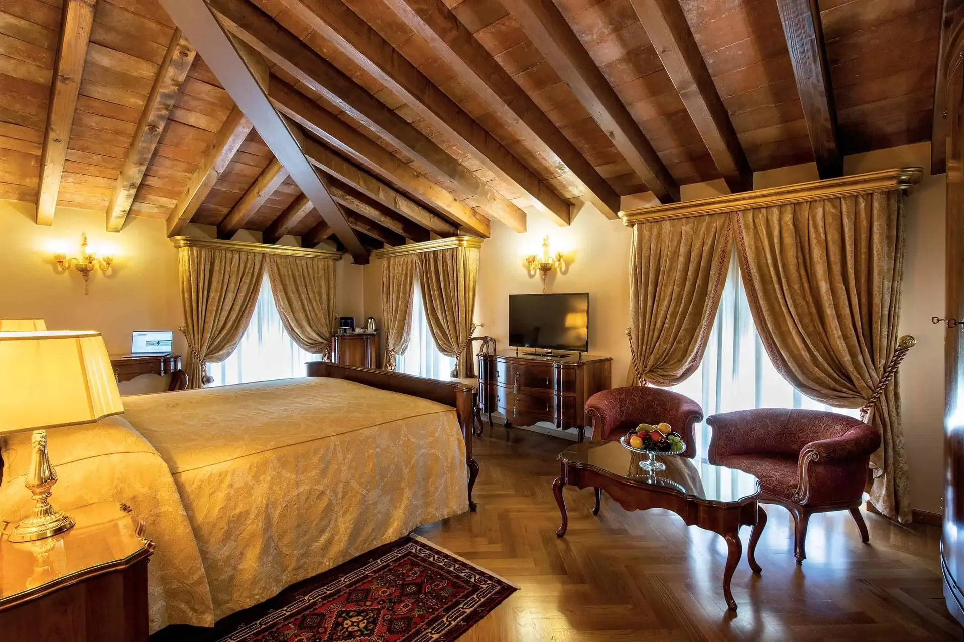 stanza hotel 1