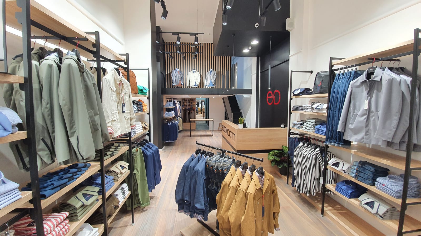 Eddicott - © Photo by EDDICOTT LAB - BRESCIA