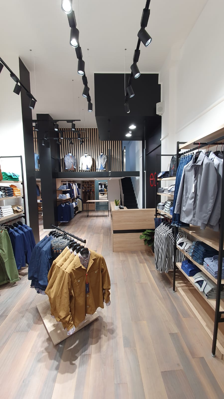 Eddicott - © Photo by EDDICOTT LAB - BRESCIA