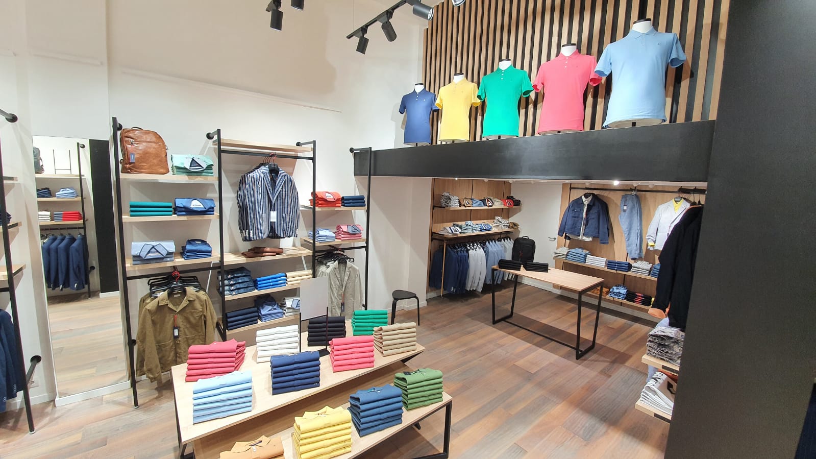 Eddicott - © Photo by EDDICOTT LAB - BRESCIA