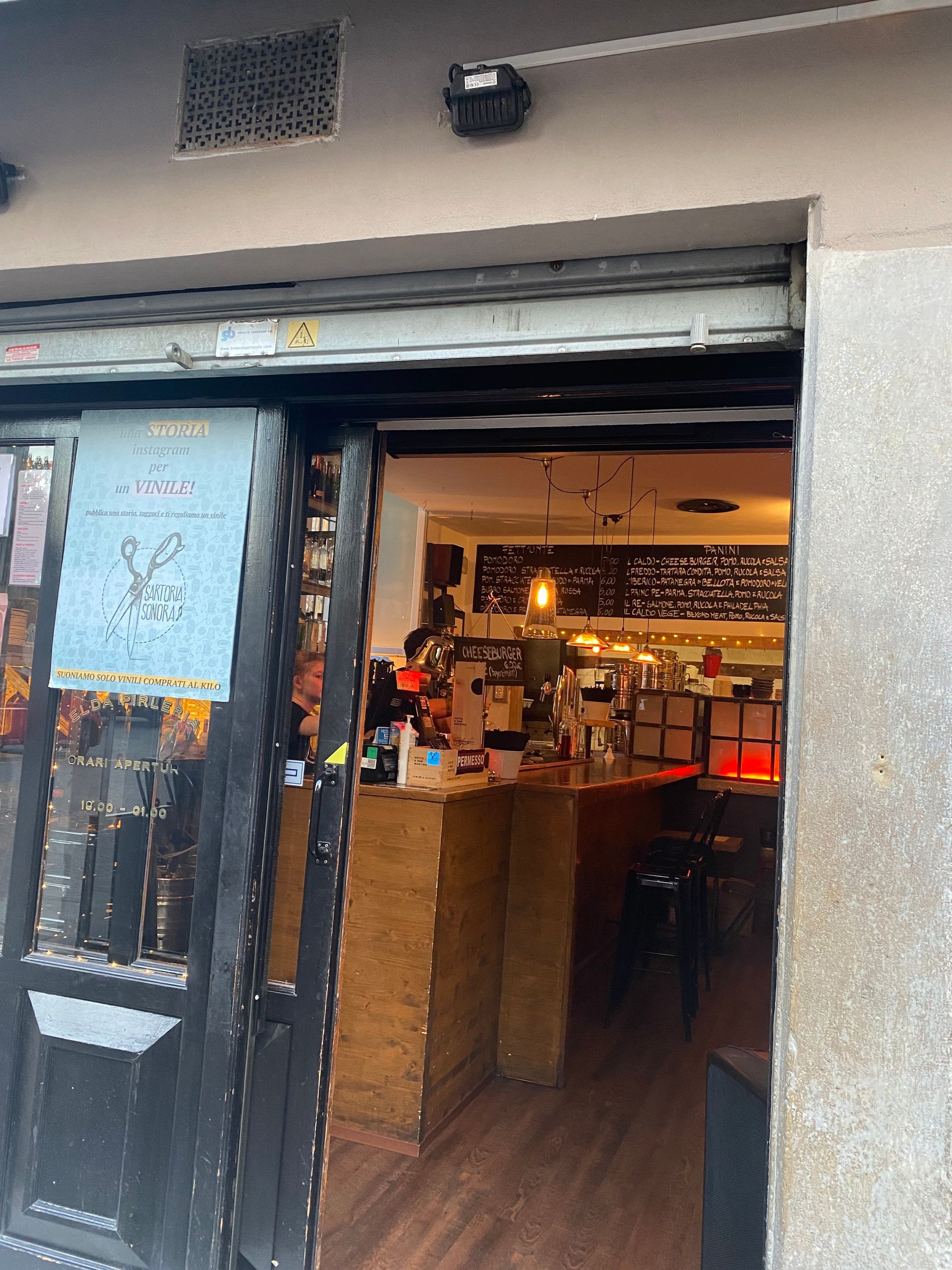 Elda pirleria - © Photo by Mauro Crestini