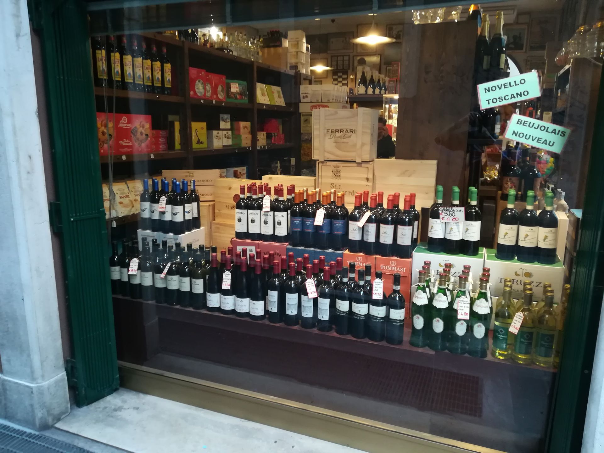 Enoteca Bonetti - © Photo by angelo venturini