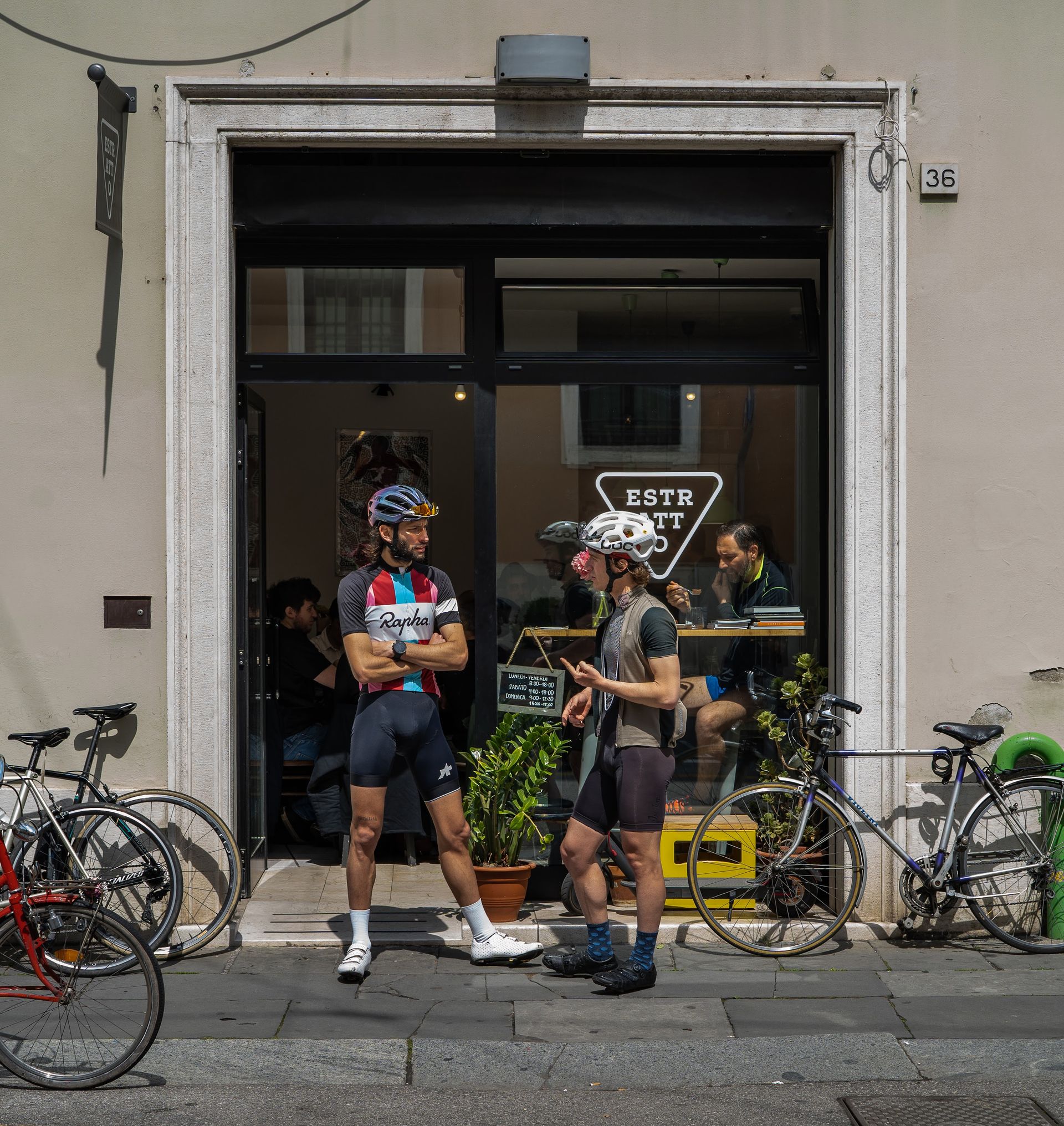 Estratto - © Photo by ESTRATTO