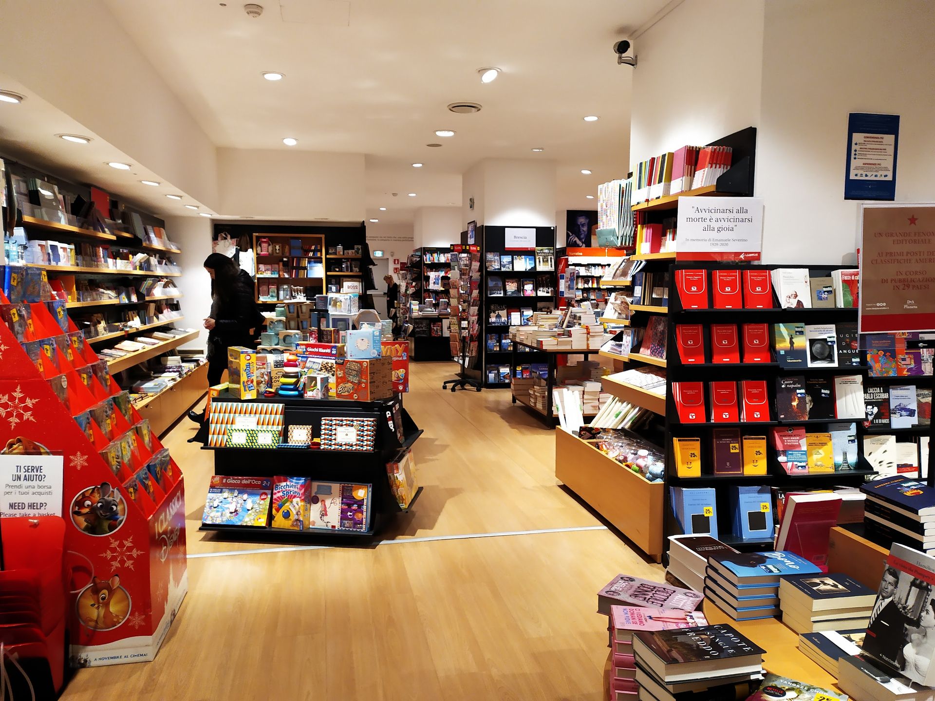 Feltrinelli - © Photo by Natasha Noreen