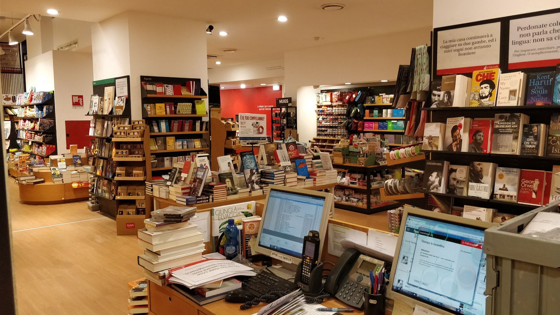 Feltrinelli - © Photo by Andrea M. Alesci