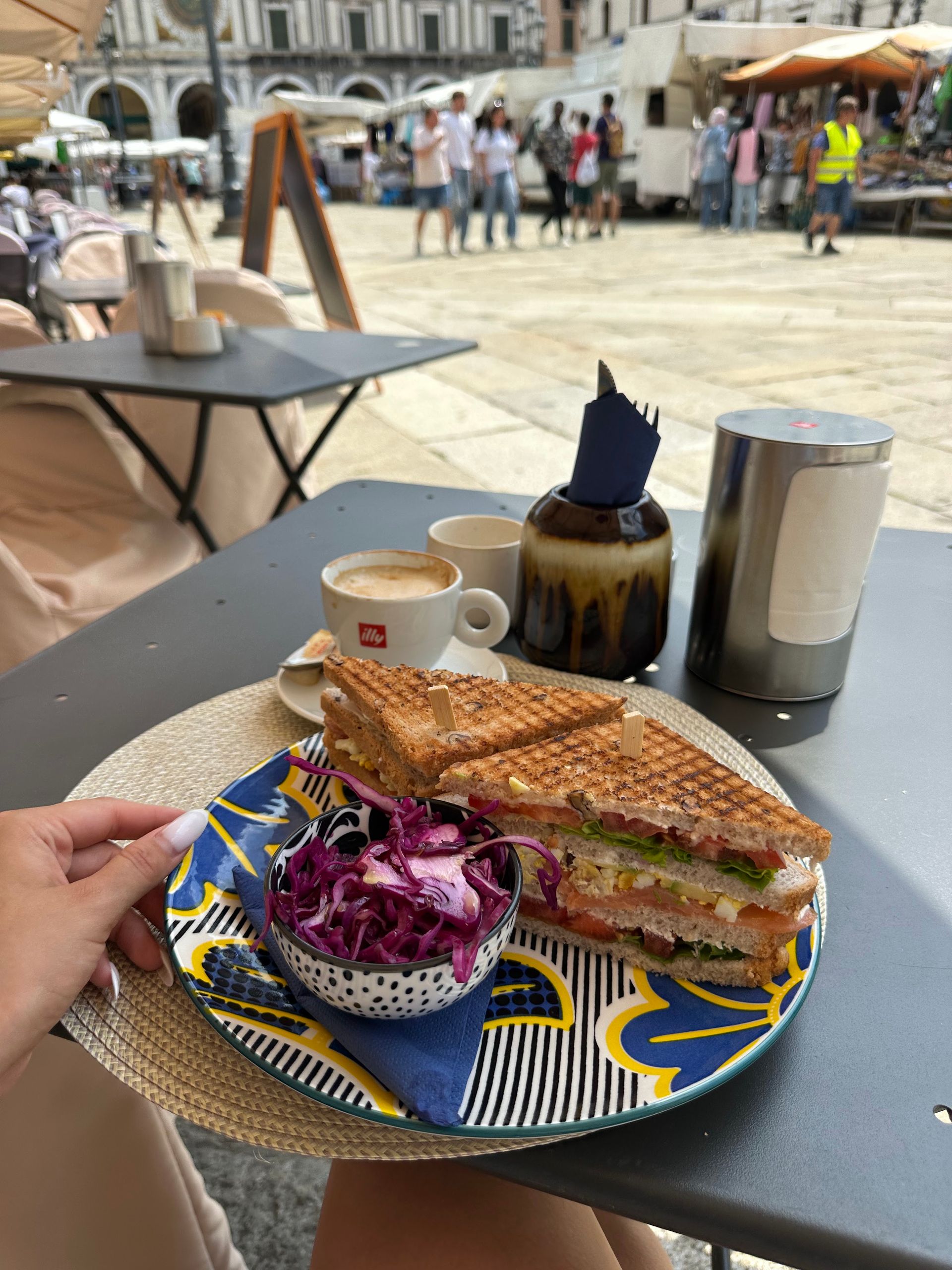 Futura bistrot - © Photo by юлия мерщий