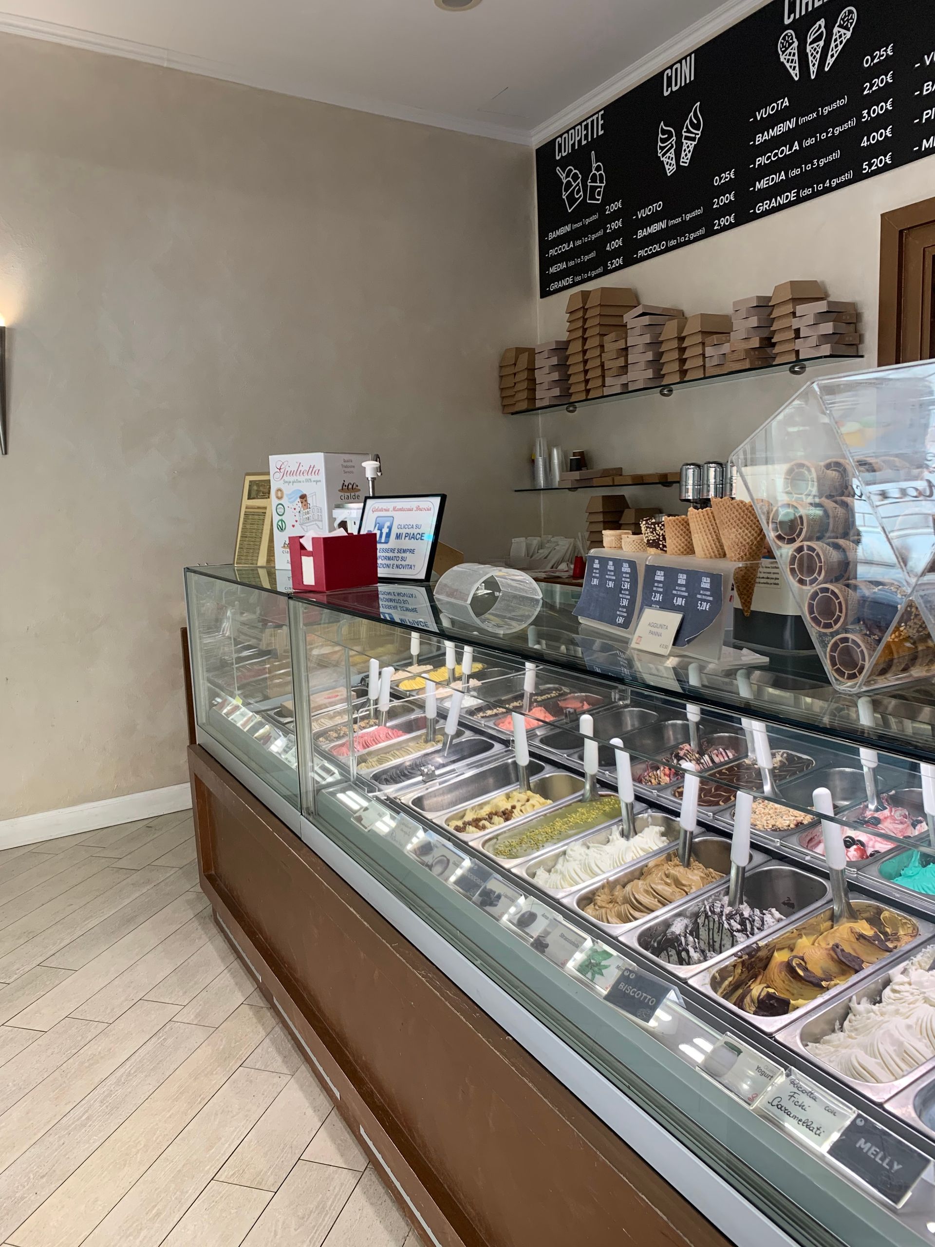 Gelateria mantecaia - © Photo by Alessia Ferrai