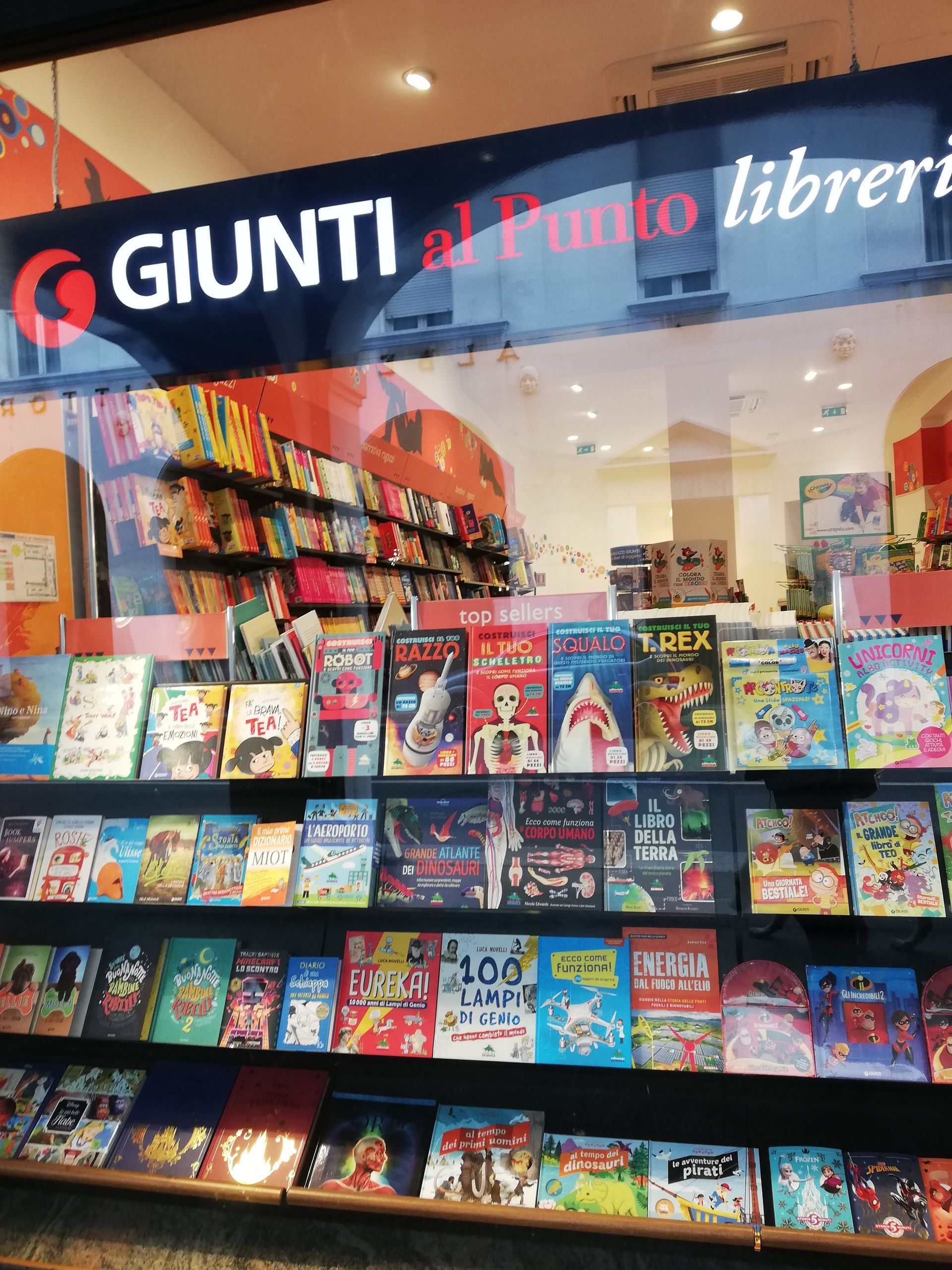 Giunti al Punto libreria - © Photo by Franci de luca