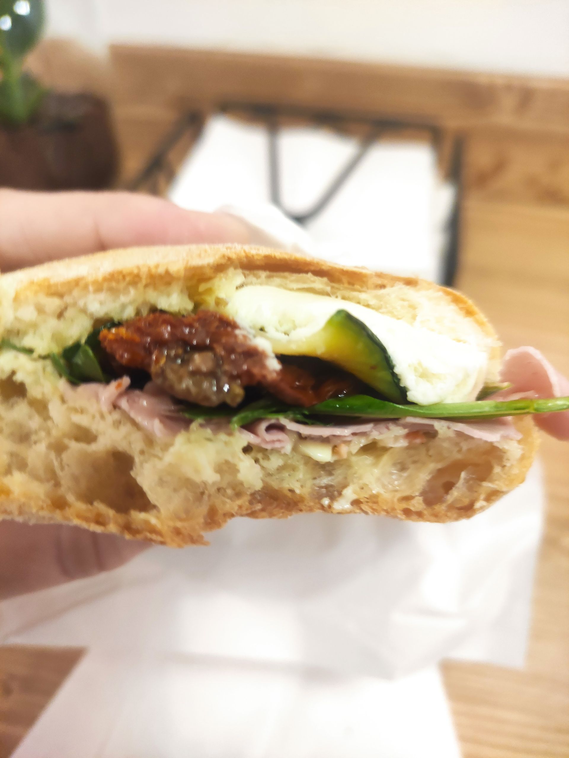 Gnam Gnam un panino in centro - © Photo by Katarzyna Łużna - Seifert