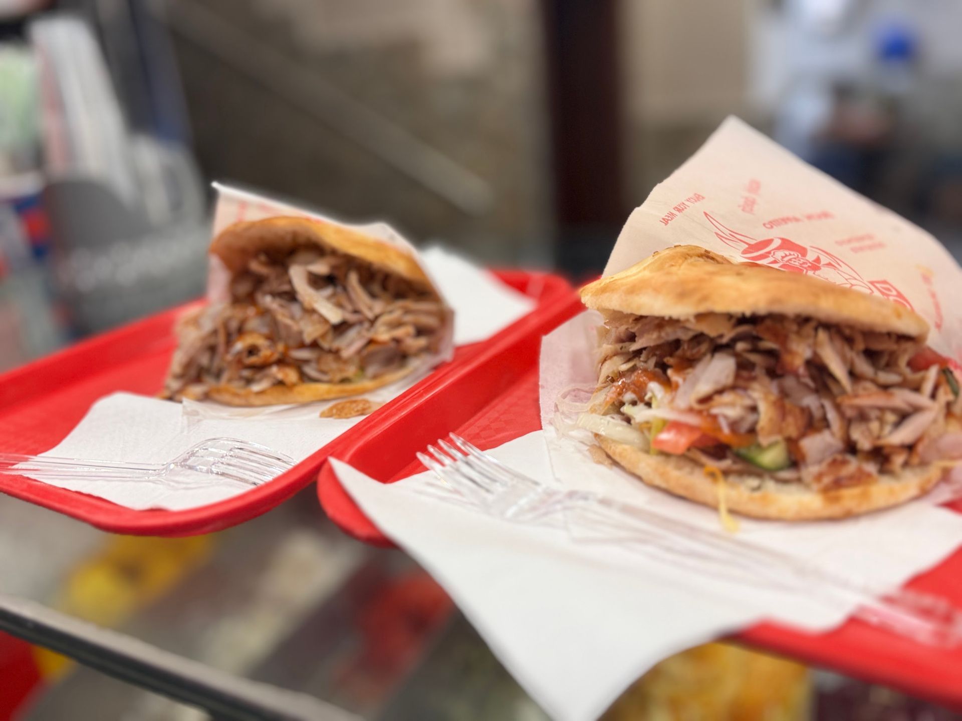 Gusto turco Pizza Grill Kebab - © Photo by Sen Kgft