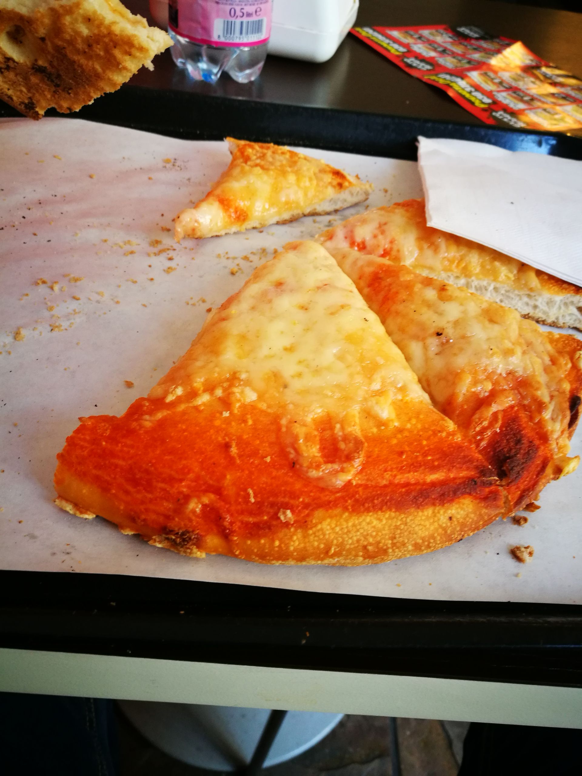 Gustorama - © Photo by Mark Etios