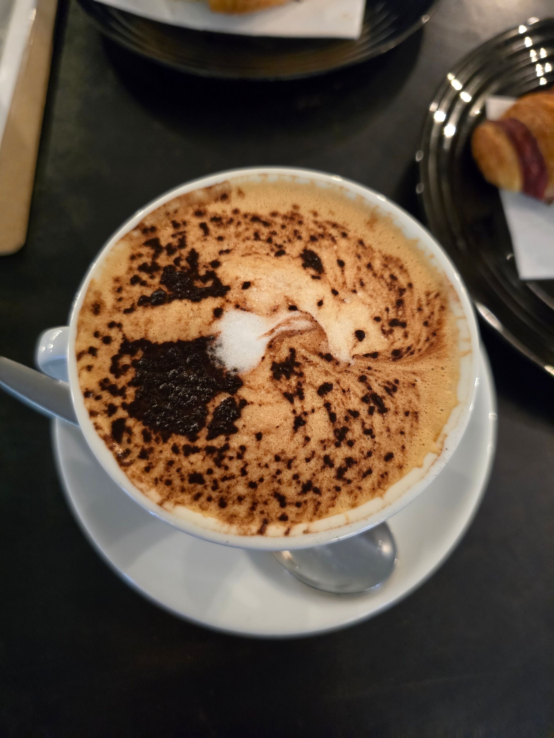 Incavalla caffè - © Photo by Анна Анна