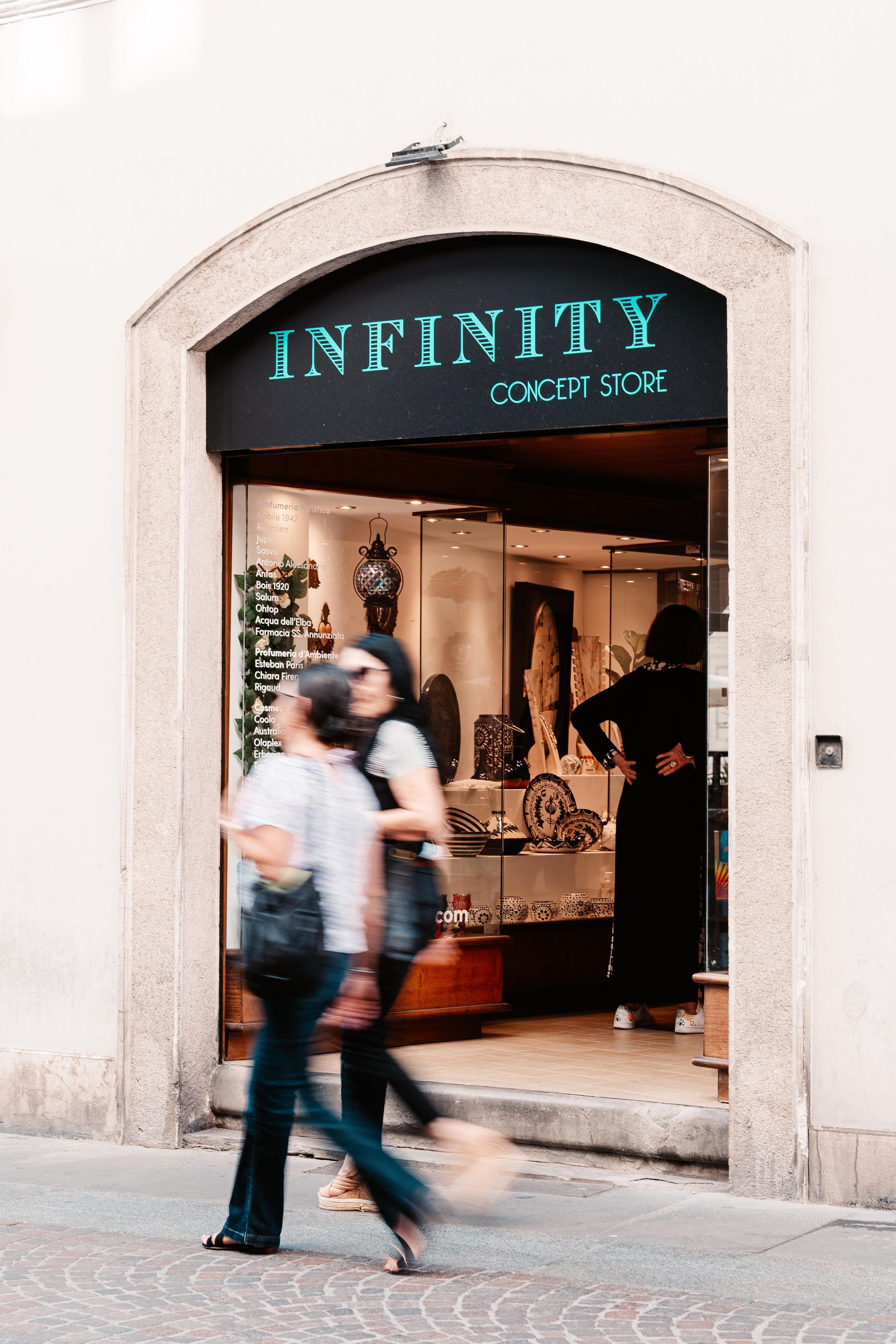 Infinity concept store - © Photo by INFINITY Concept Store
