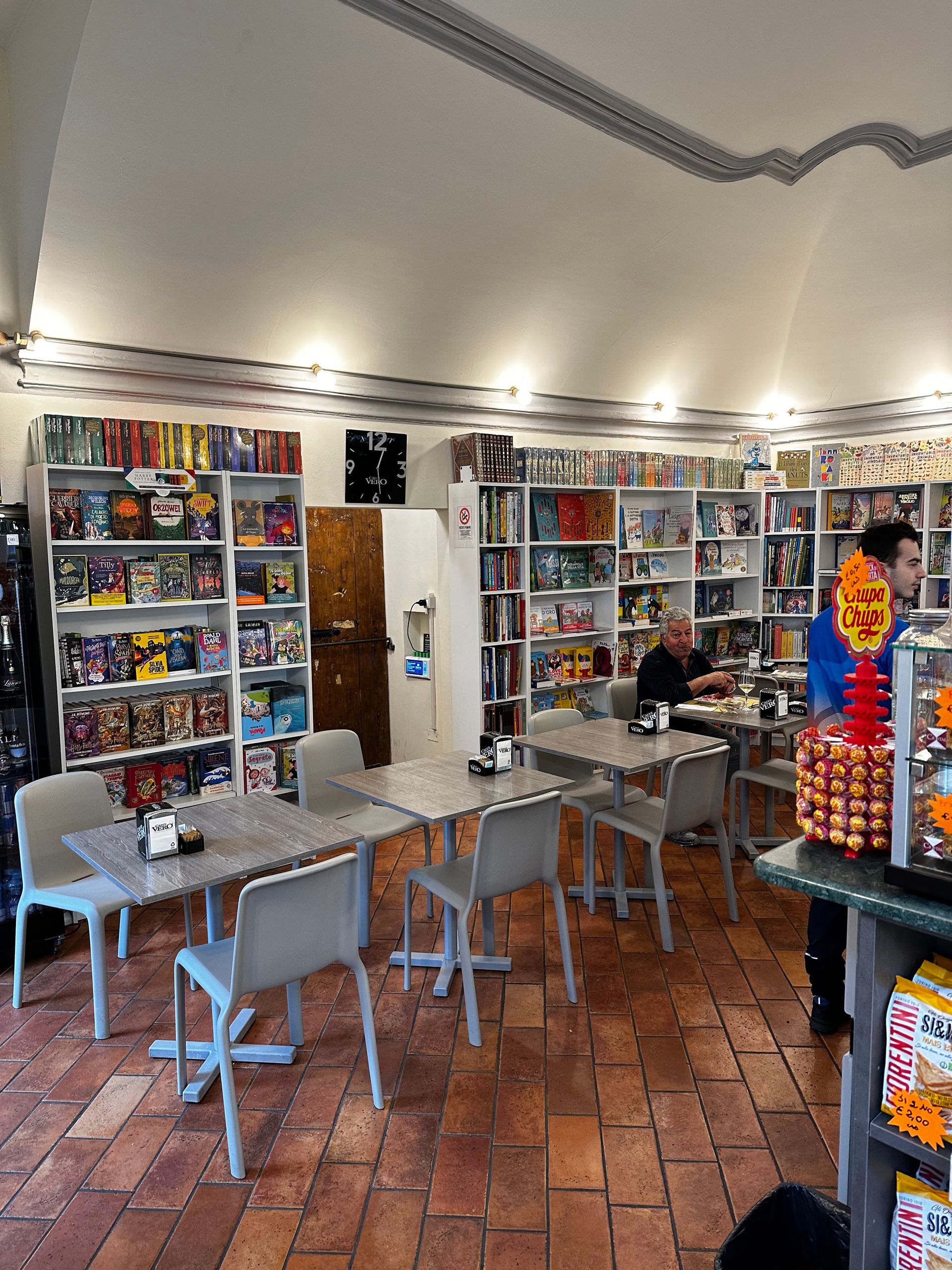 Libreria Ferrata - © Photo by Travel Travel e Travel