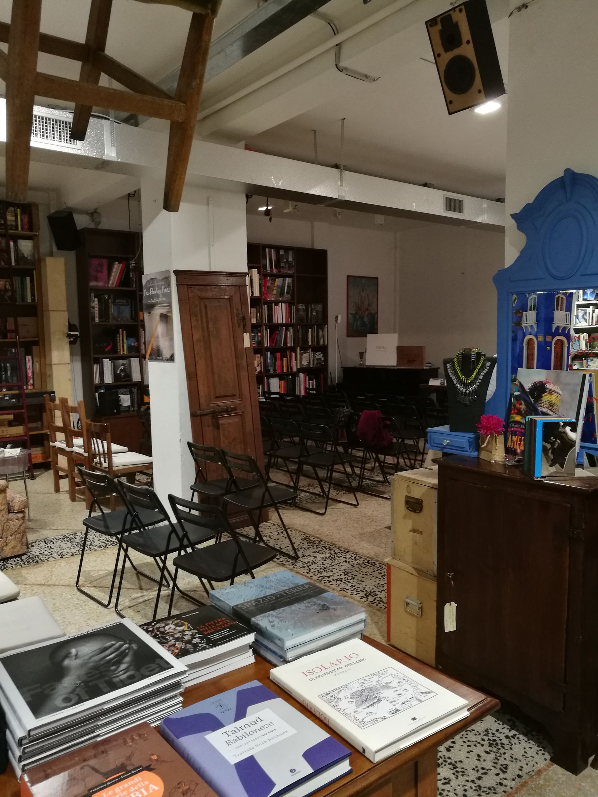 Libreria Tarantola - © Photo by Barbara Piana