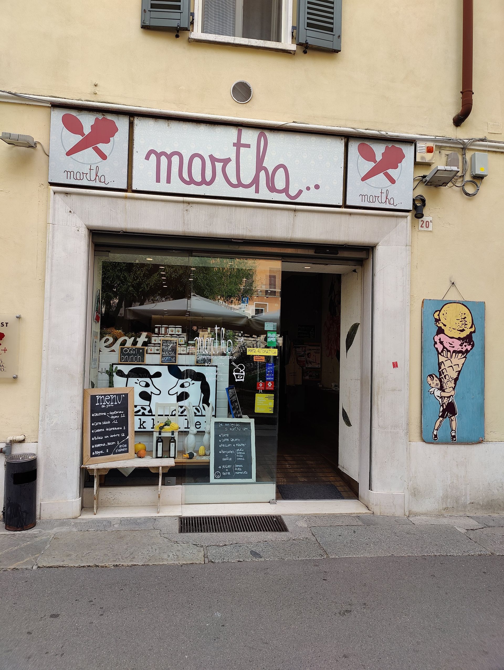 martha - © Photo by Dmitry Bret