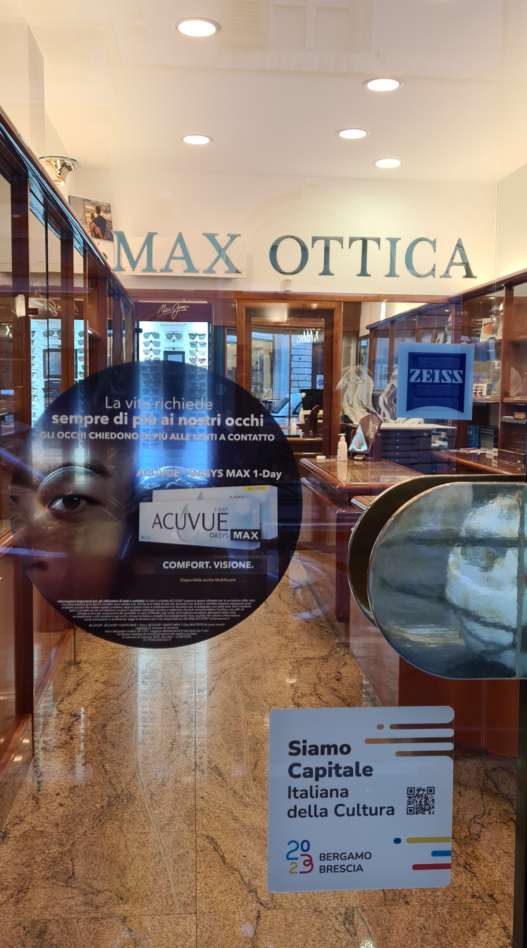 Max Ottica - © Photo by Max Ottica Di Massimiliano Scuri Brescia