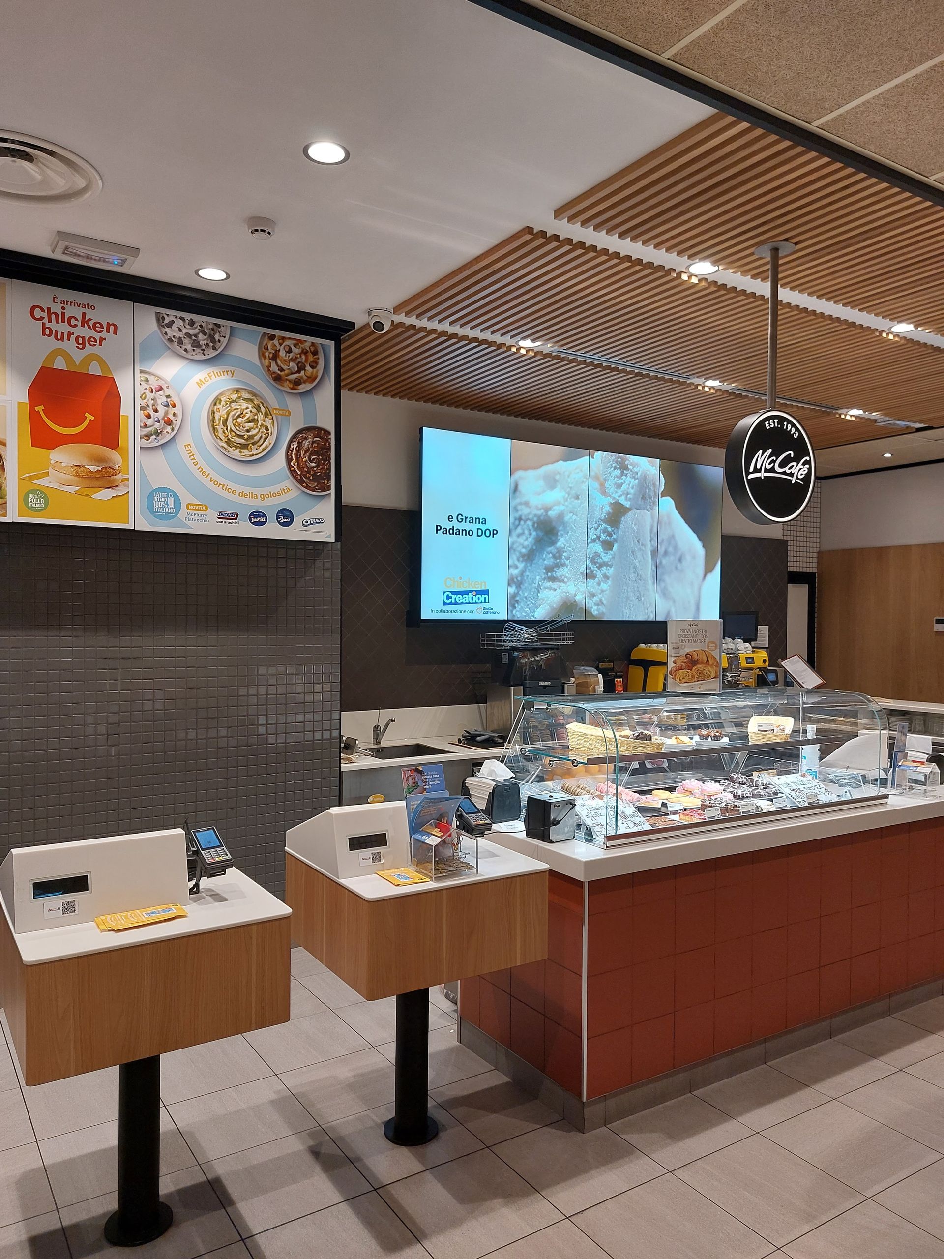 Mc Donald - © Photo by Modelz