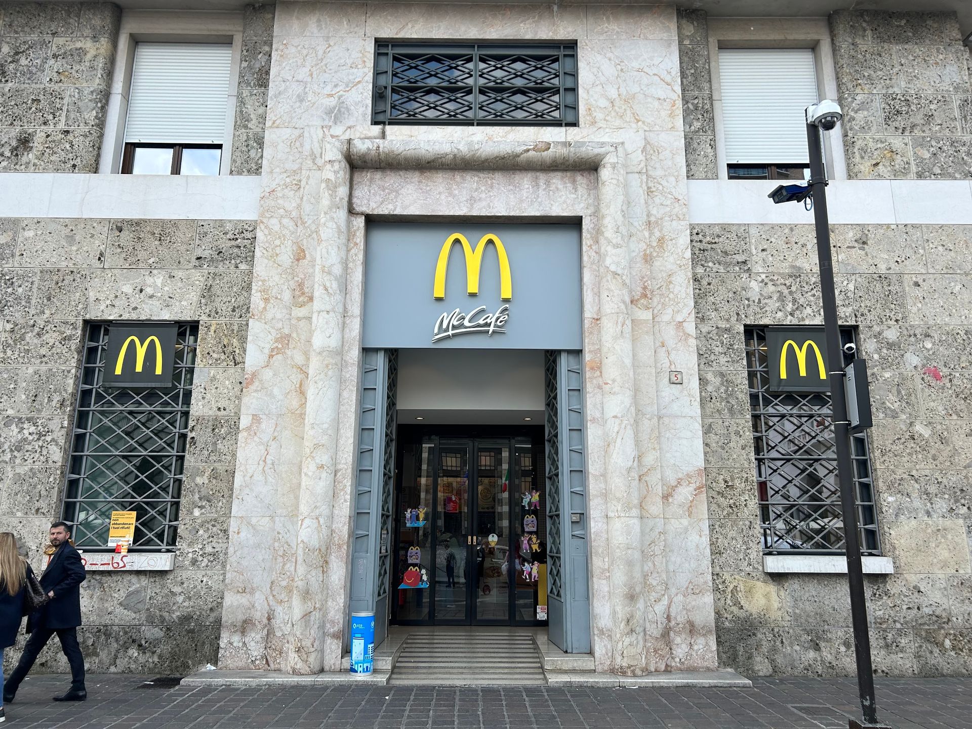 Mc Donald - © Photo by T Design