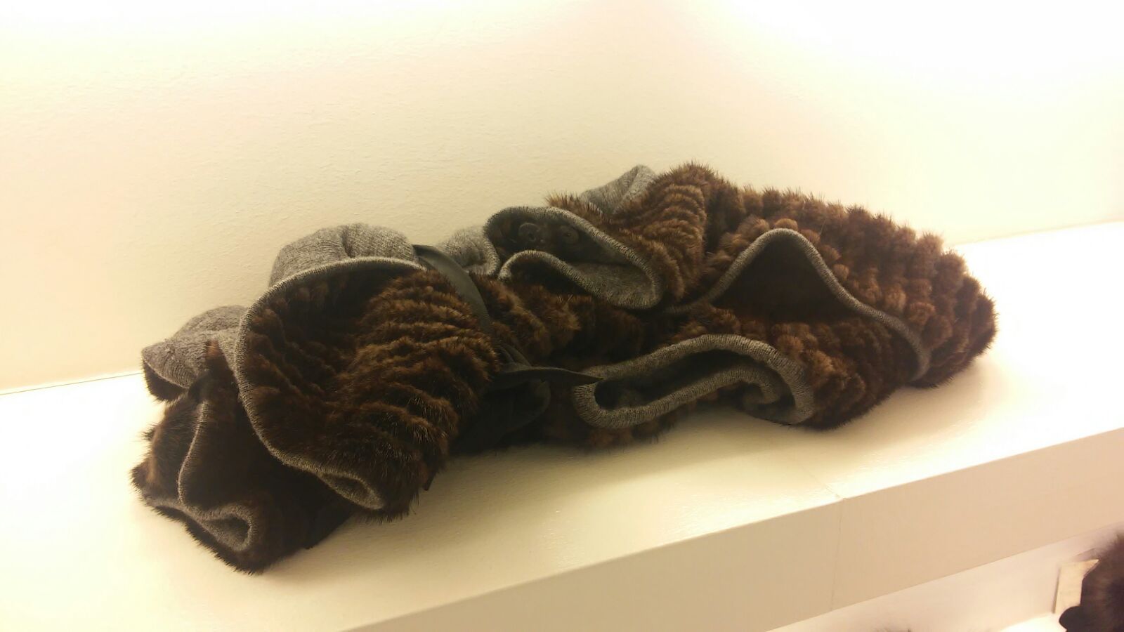 Naoni pellicceria - © Photo by Pellicceria Naoni - Capi su misura - Brescia - Saldi 50%