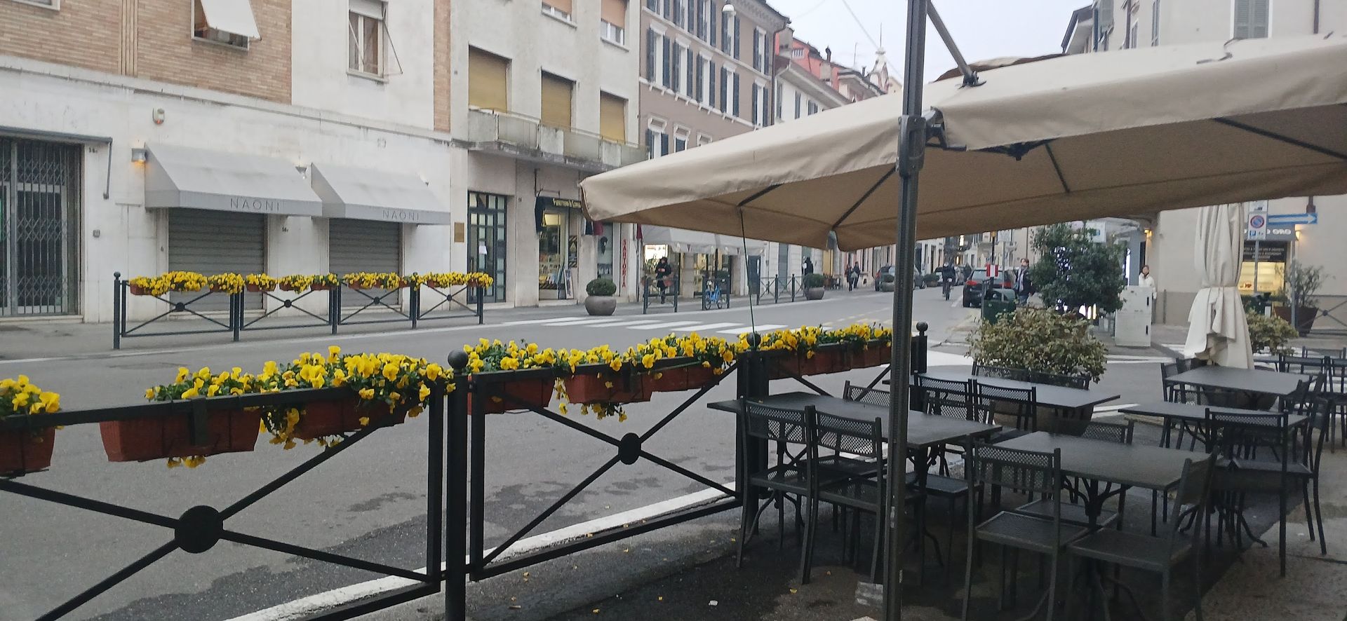 Naoni pellicceria - © Photo by Gisele Cardozo