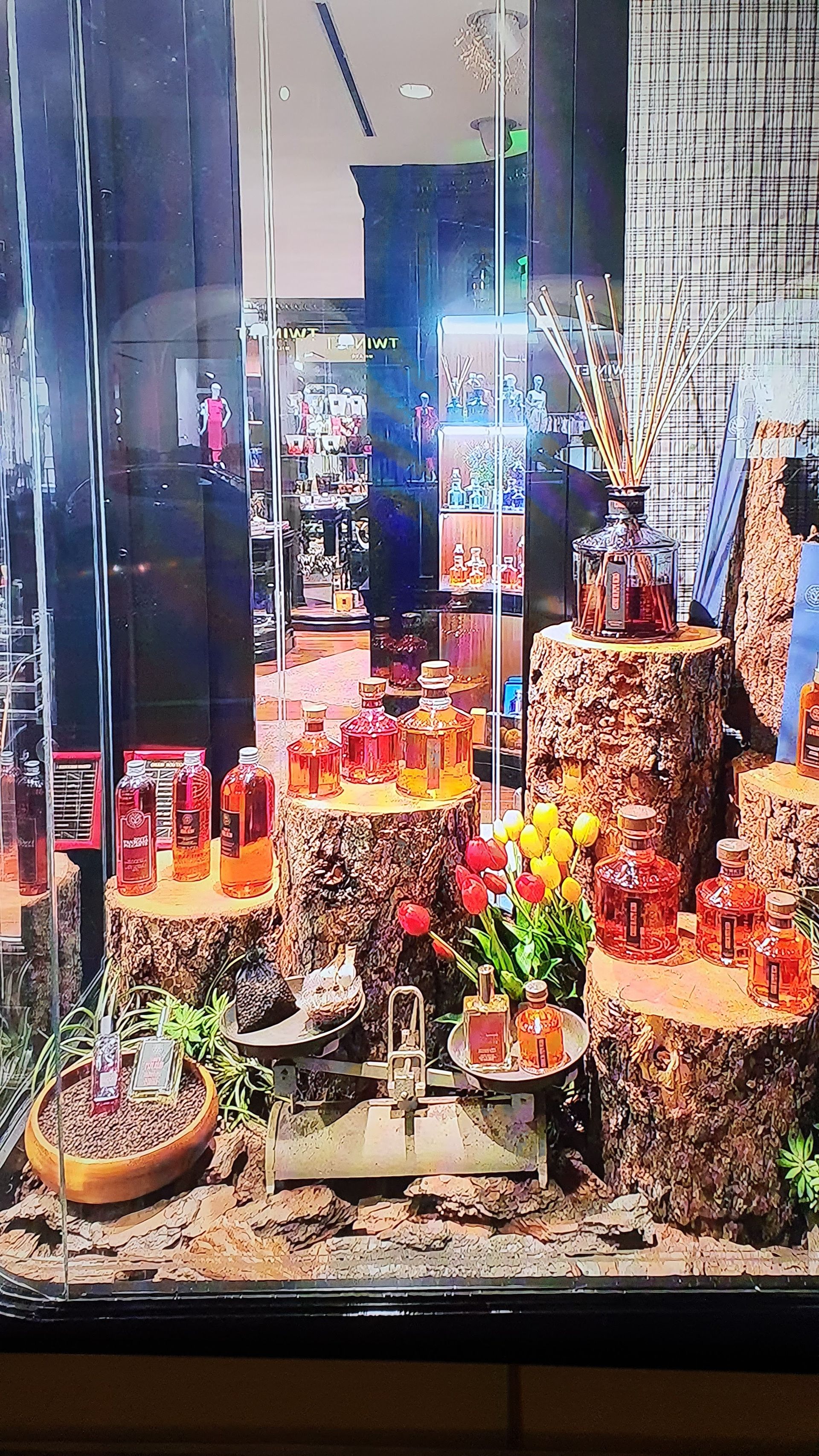 Nero divino - © Photo by Nero Divino