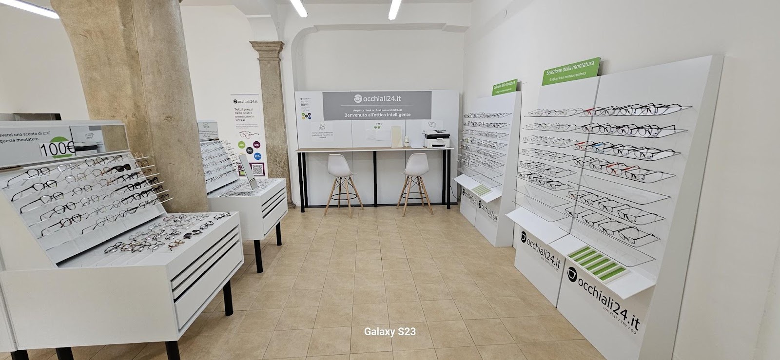 occhiali24.it - © Photo by occhiali24.it (Brescia, Piazza Tebaldo Brusato 5)