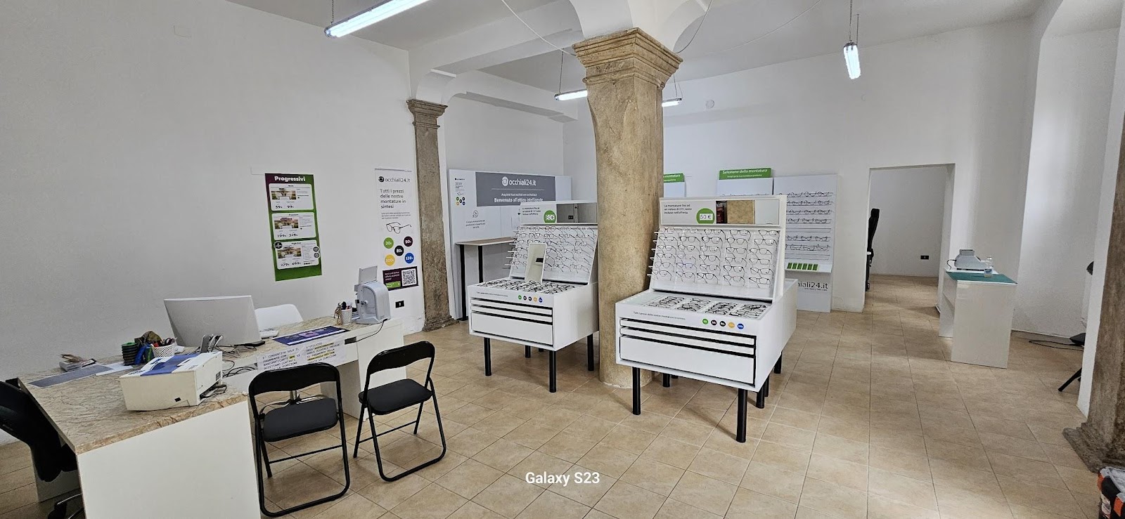 occhiali24.it - © Photo by occhiali24.it (Brescia, Piazza Tebaldo Brusato 5)