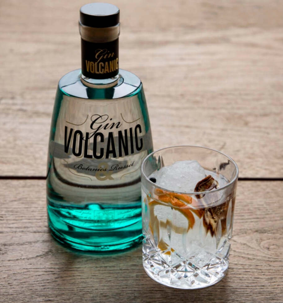 Osti's - © Photo by Osti's Gintoneria cocktail bar