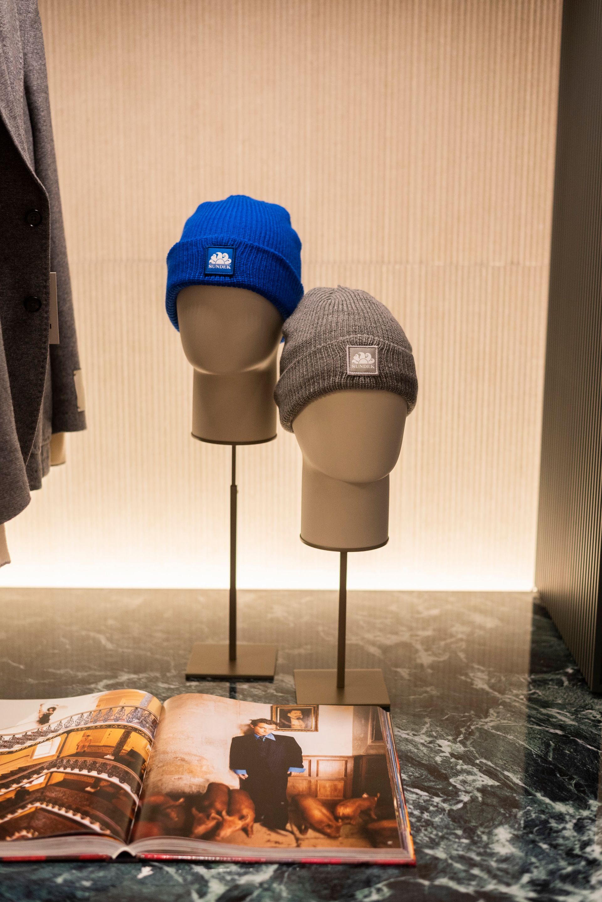 Papà lupin - è moda - © Photo by PAPA' LUPIN - ēMODA