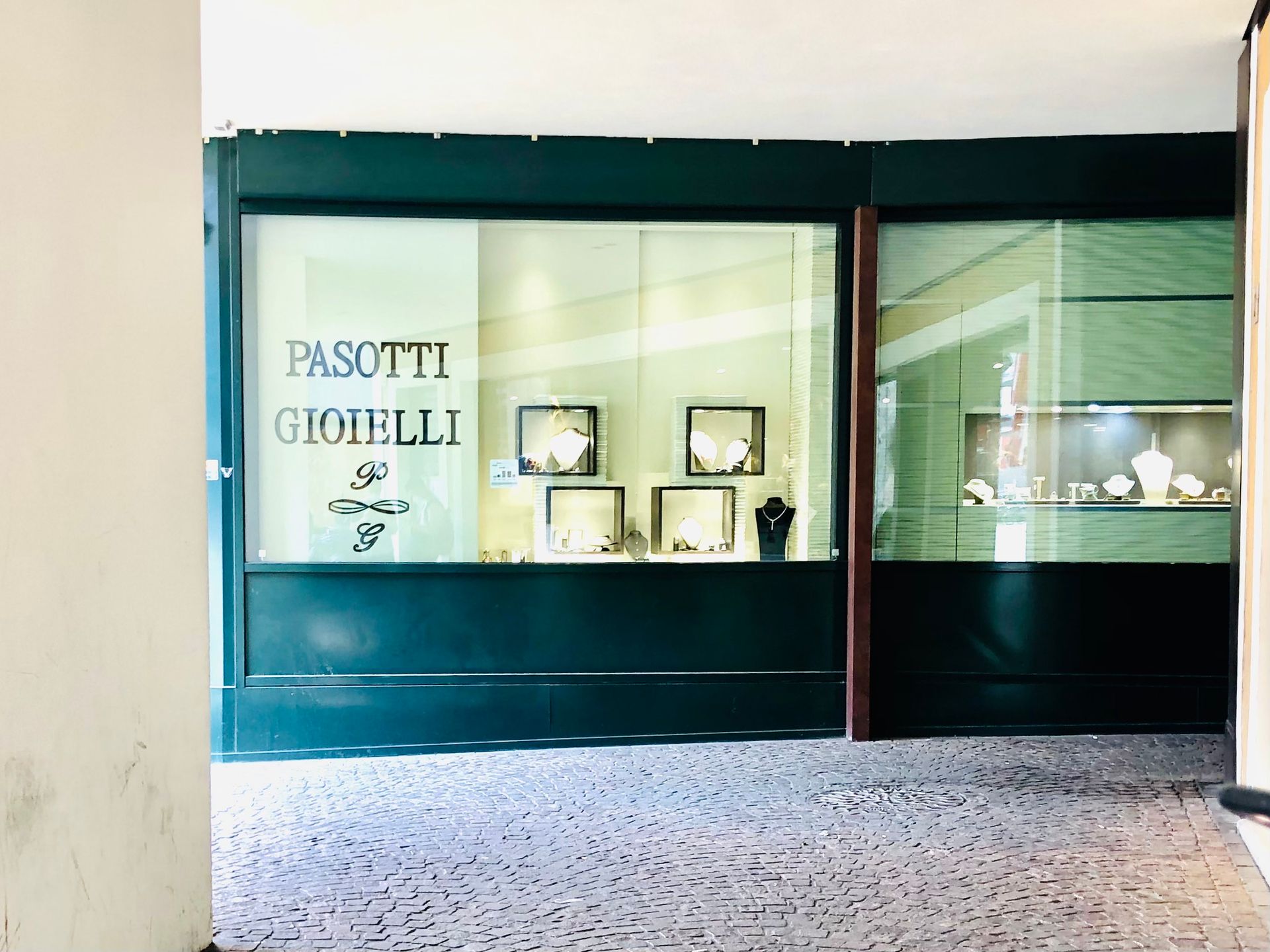 Pasotti gioielli - © Photo by simone