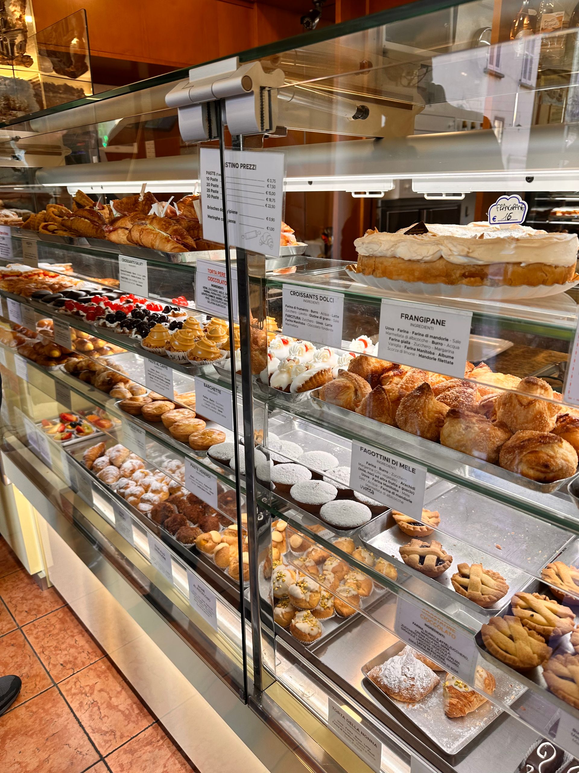 Pasticceria bresciani - © Photo by SVITLANA PIRIIEVA