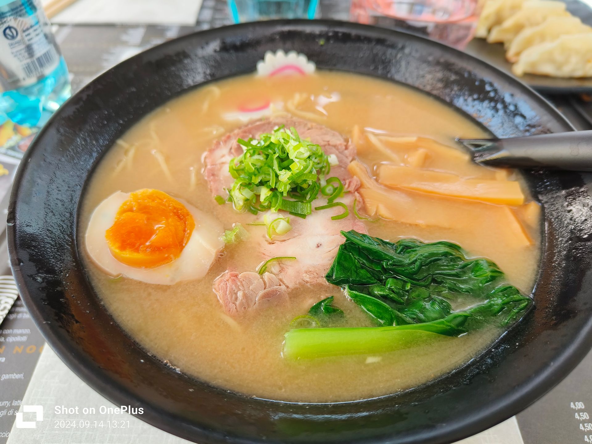 poke ramen - © Photo by Calogero Siracusa