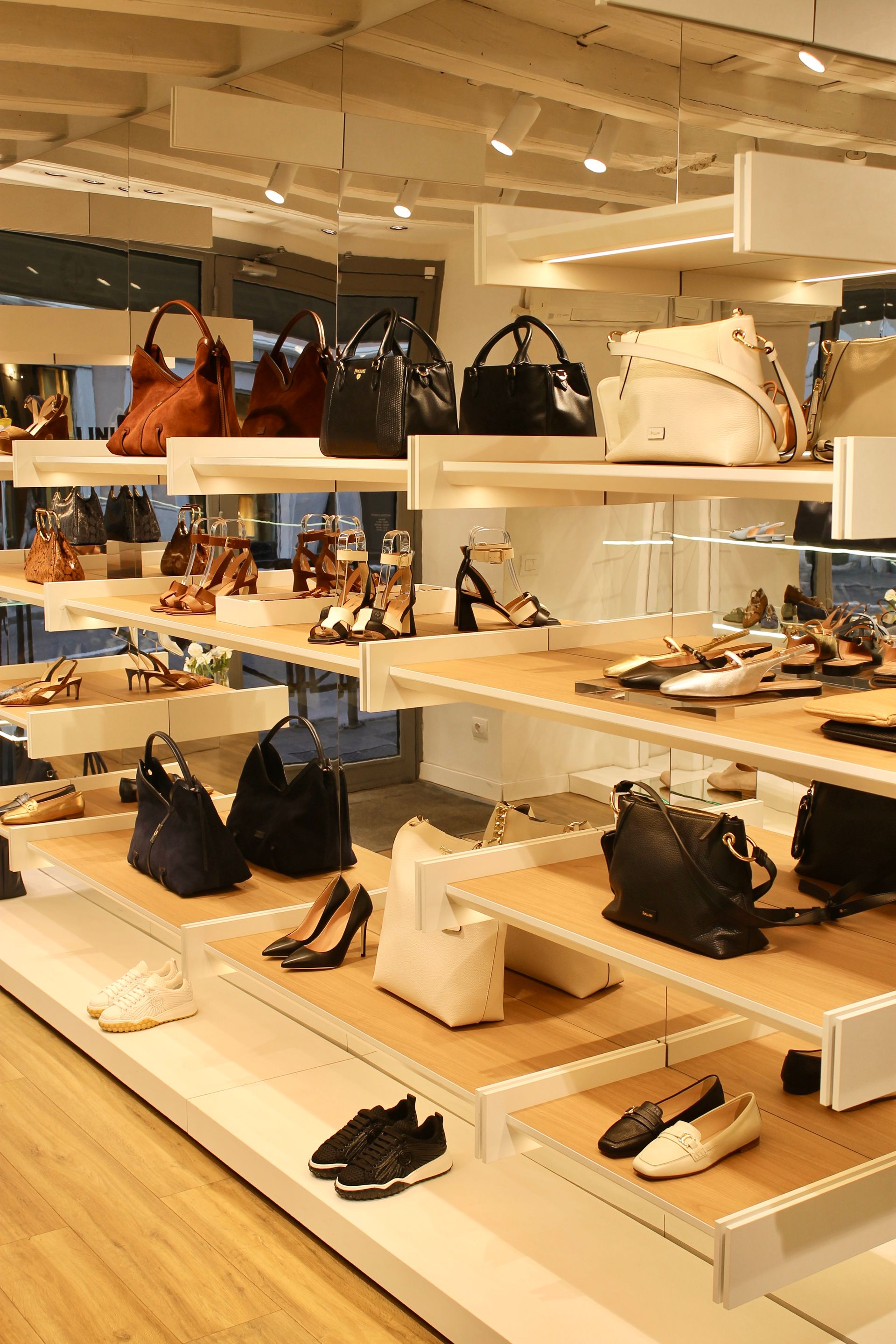 Pollini - © Photo by Pollini Brescia