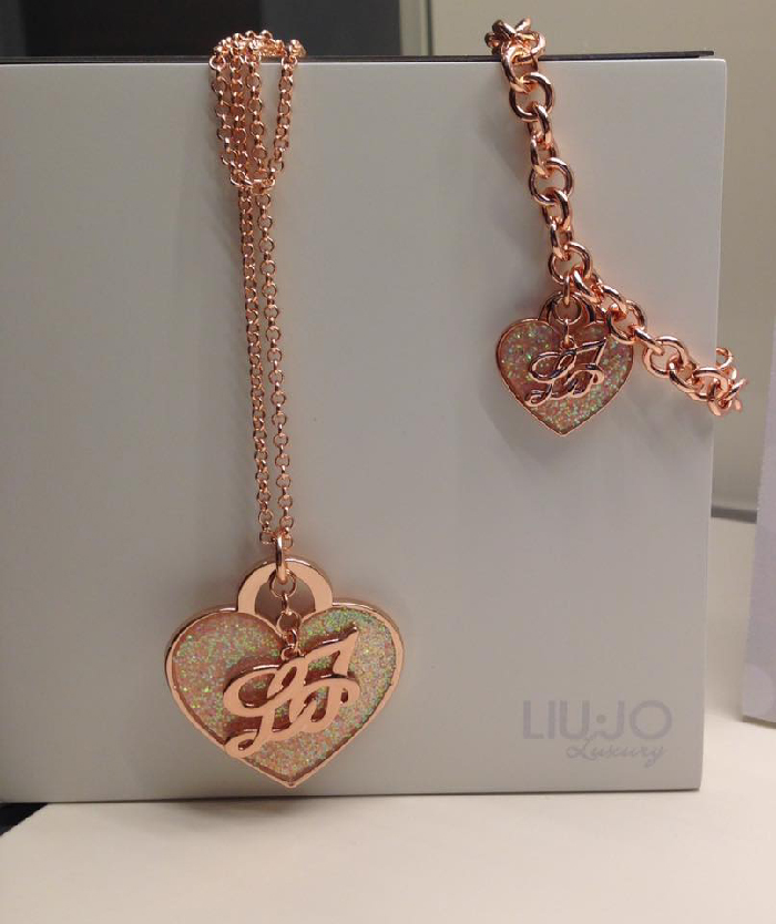 Prezioso e raro - © Photo by Gioielleria Prezioso e Raro di Natali Ghislano - Rivendita Liu-Jo e Daniel Smith