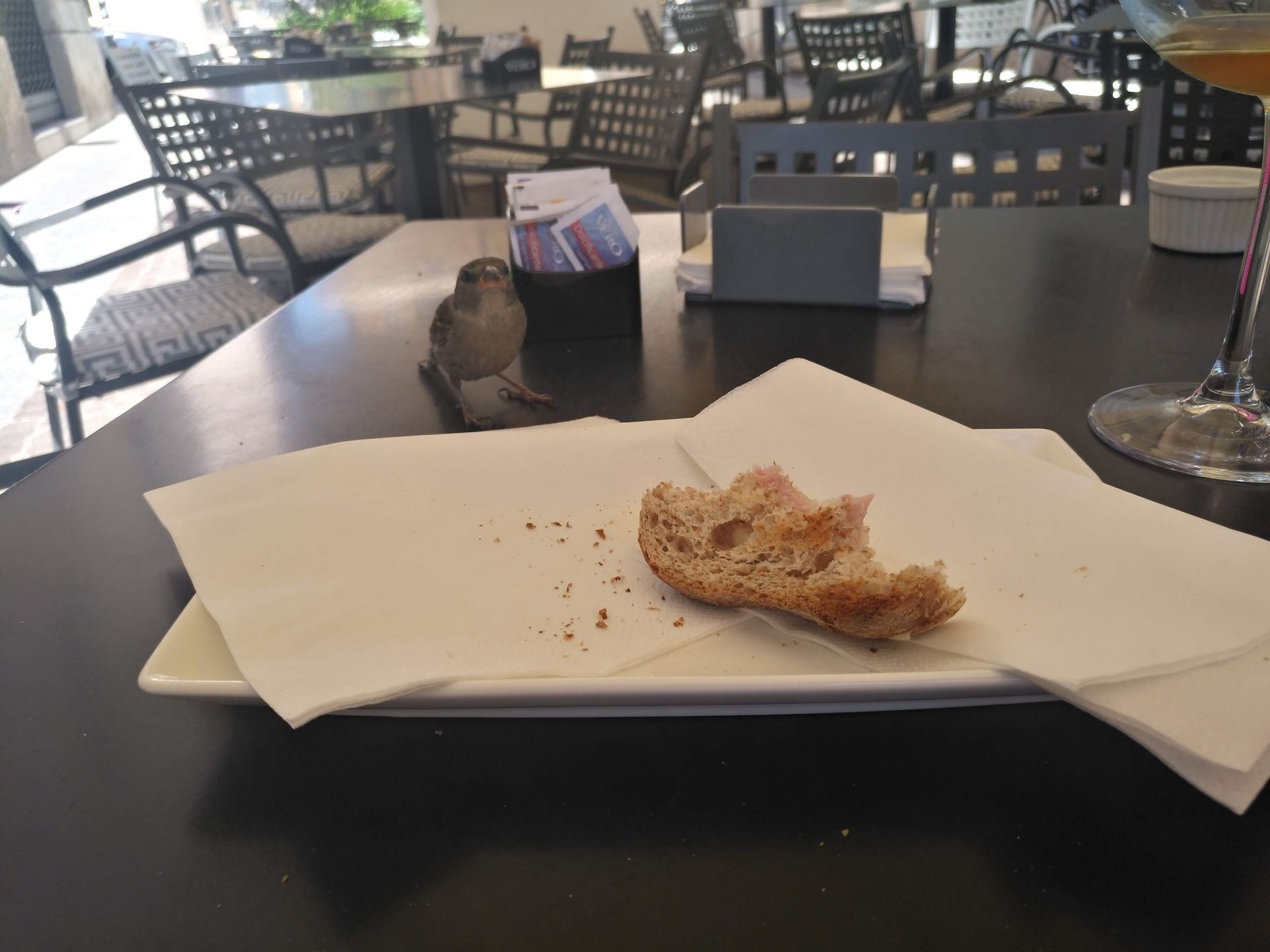 Punto d'incontro - © Photo by Simone Barattieri di San Pietro