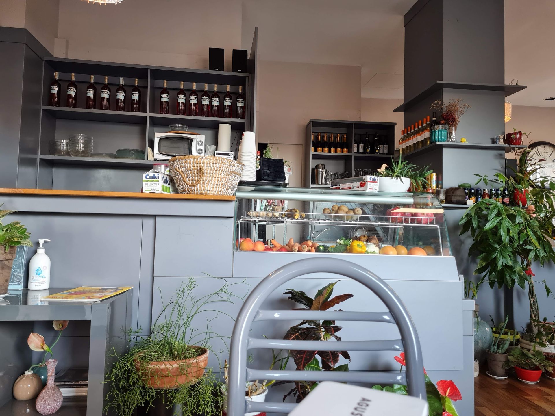 Red box - © Photo by Roberto Ariotti