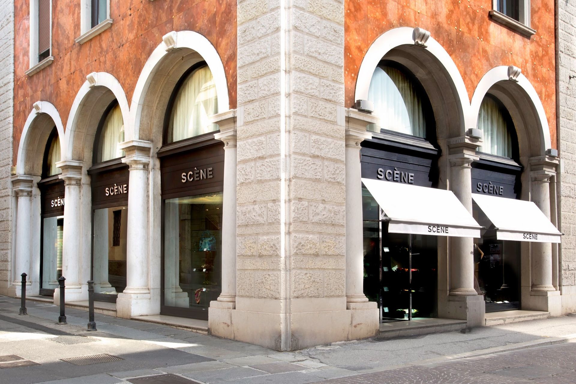 Scène - © Photo by SCÈNE Boutique