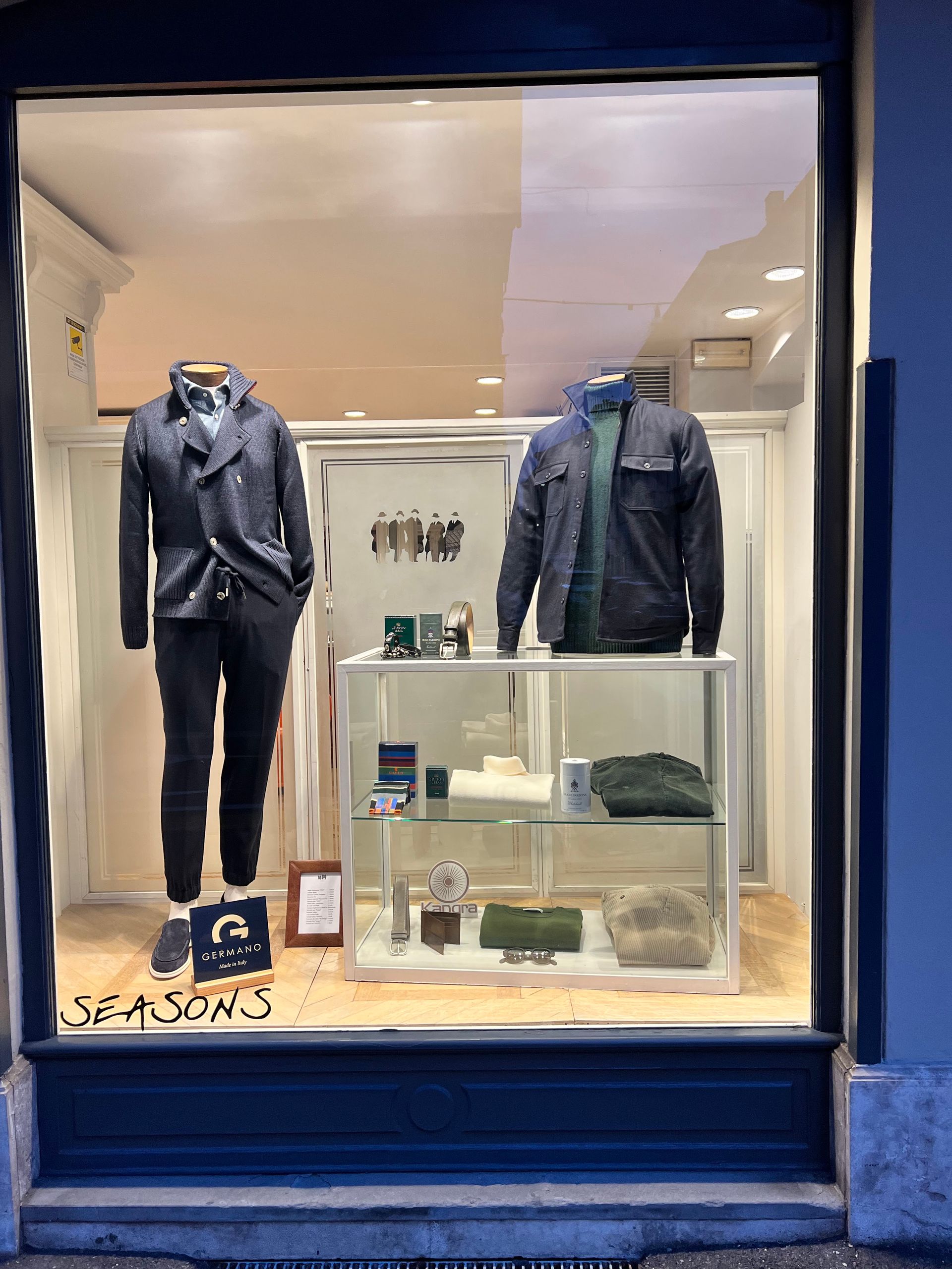 Seasons - © Photo by Seasons